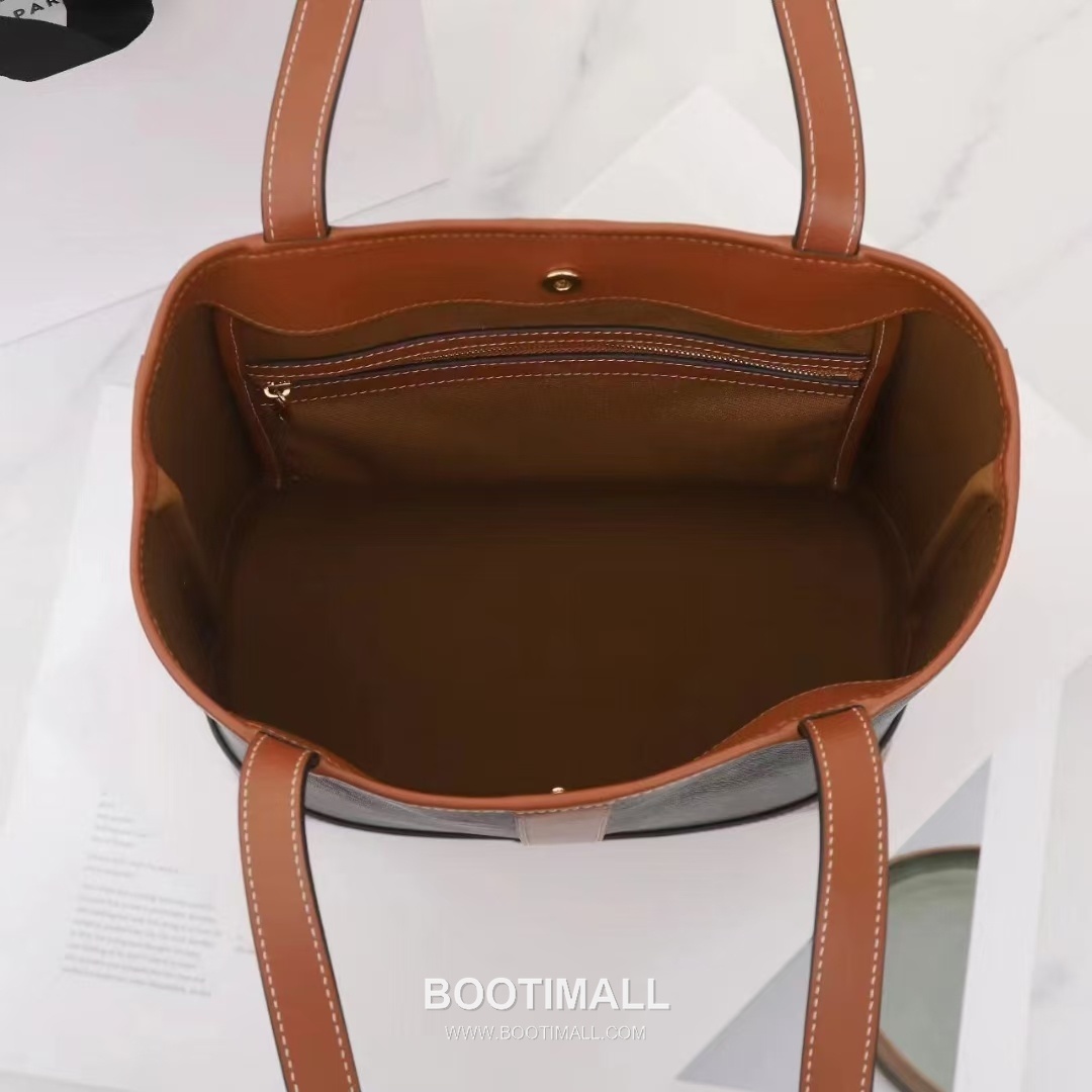 Celine Bucket Shopper Monogram Canvas Cowhide Tote Bag with Medium Capacity Detail 셀린느 버킷 쇼퍼 모노그램 캔버스 카우하이드 토트백 중형 115082 26.5cm 9
