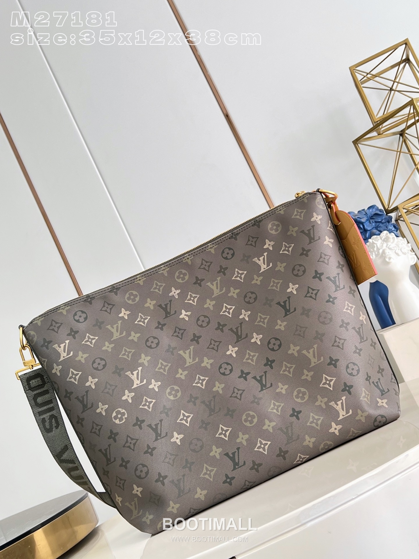 Louis Vuitton Vagabond Hobo Monogram Surplus Canvas Shoulder Bag with Wide Strap Detail 루이비통 바가본드 호보 모노그램 서플러스 숄더백 와이드스트랩 M27181 38cm 5