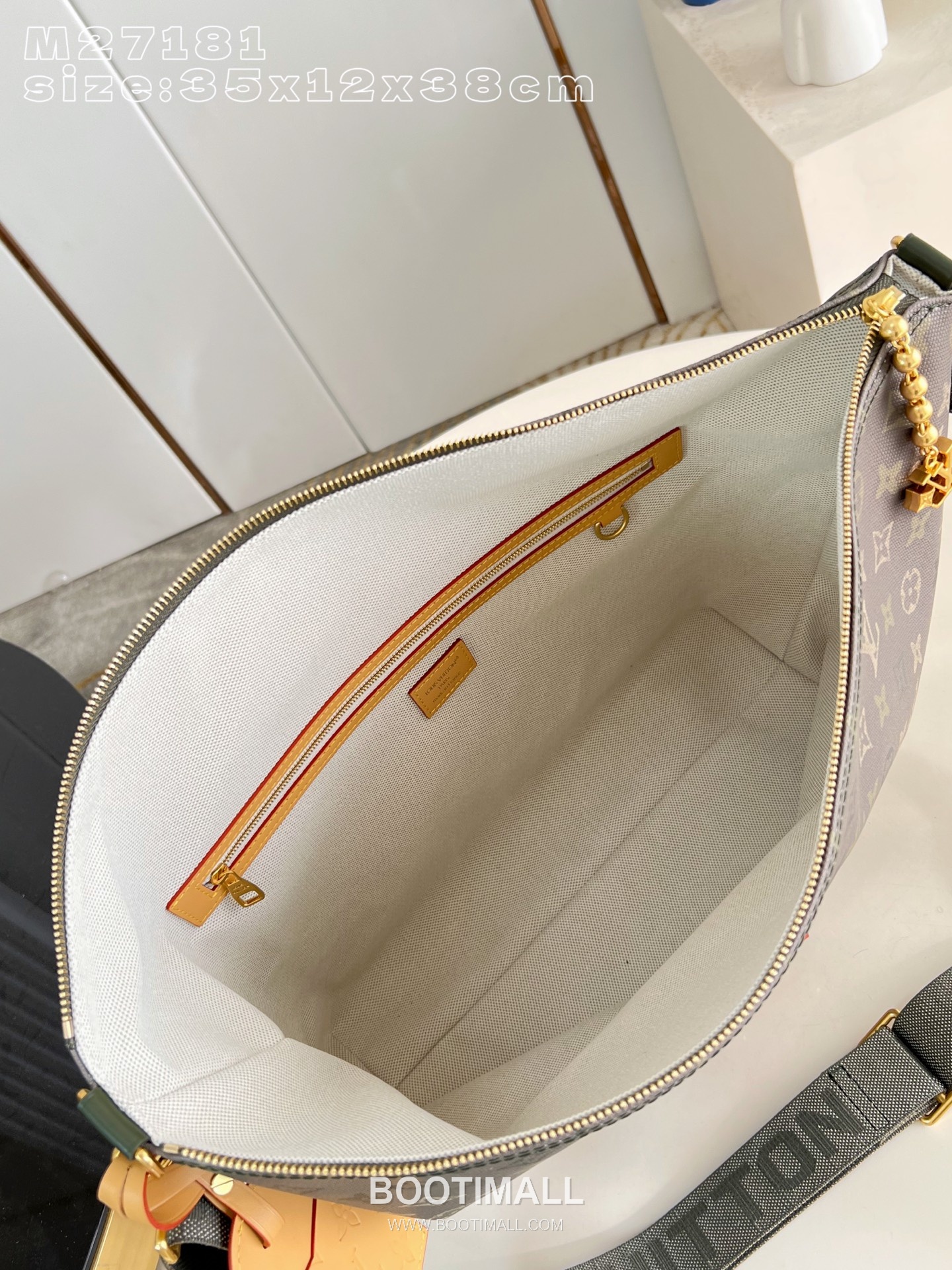 Louis Vuitton Vagabond Hobo Monogram Surplus Canvas Shoulder Bag with Wide Strap Detail 루이비통 바가본드 호보 모노그램 서플러스 숄더백 와이드스트랩 M27181 38cm 8