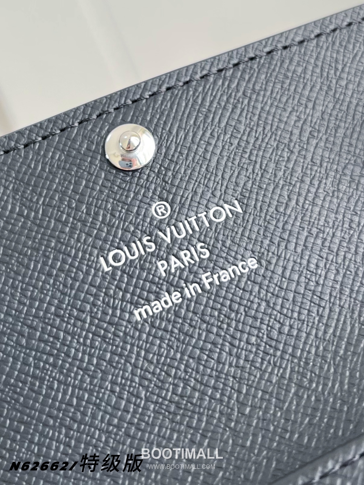 Louis Vuitton 6 Key Holder Monogram Canvas Key Case with Snap Closure 루이비통 6키 홀더 모노그램 캔버스 키케이스 스냅 N62662 10cm 9