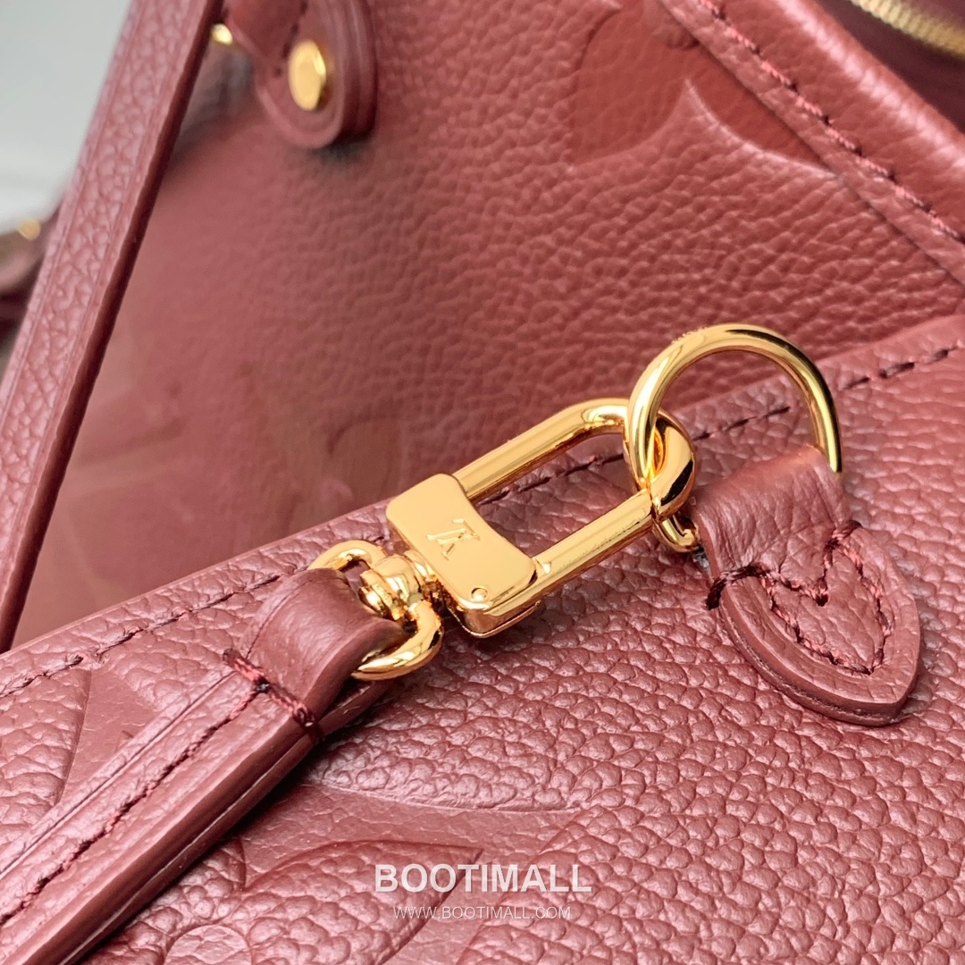 Louis Vuitton Neverfull MM Monogram Empreinte Leather Tote Bag with Detachable Pouch Detail 루이비통 네버풀 MM 앙프렝뜨 가죽 토트백 탈부착파우치 M25855 31cm 6