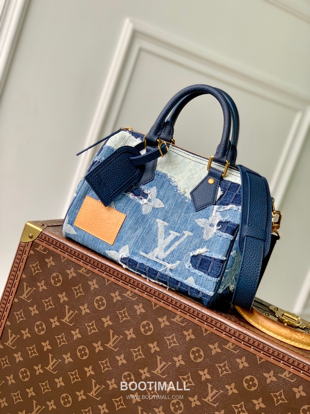 Louis Vuitton Speedy 25 Bandoulière Damier Denim Boston Bag with Patchwork Detail 루이비통 스피디 25 반둘리에 다미에 데님 보스턴백 패치워크 M15276 25cm 1