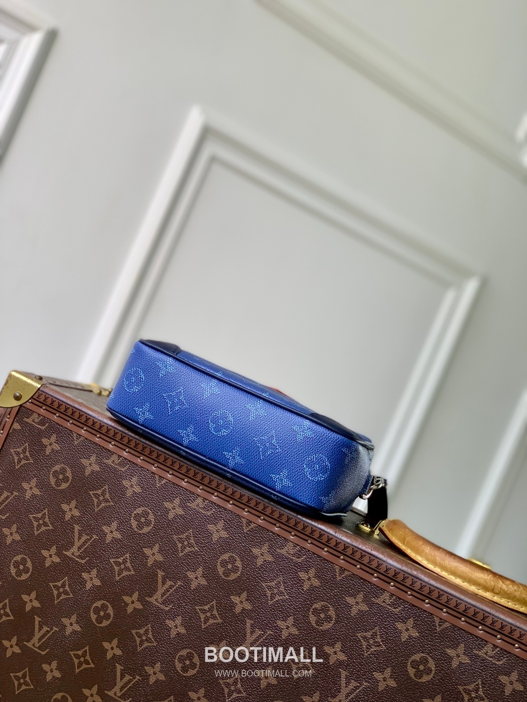 Louis Vuitton Trocadéro Mini Monogram Heritage Canvas Crossbody Bag with Leather Trim Detail 루이비통 트로카데로 미니 모노그램 헤리티지 크로스백 레더트림 M26825 20cm 4