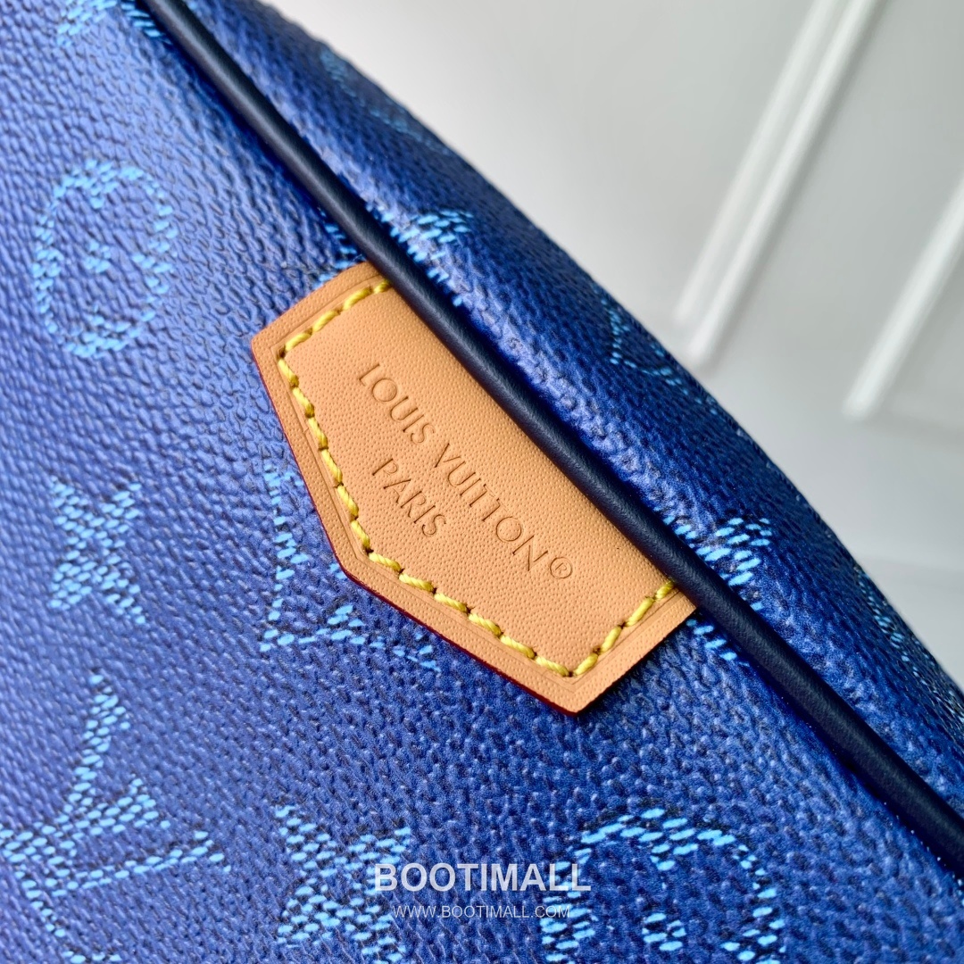 Louis Vuitton Trocadéro Mini Monogram Heritage Canvas Crossbody Bag with Leather Trim Detail 루이비통 트로카데로 미니 모노그램 헤리티지 크로스백 레더트림 M26825 20cm 5