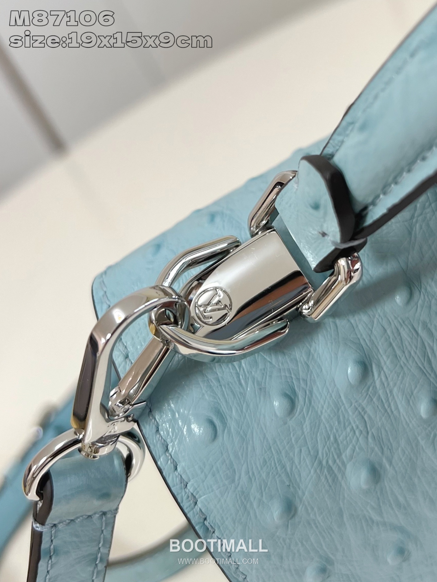 Louis Vuitton Rose des Vents Mini Ostrich Embossed Calfskin Top Handle Bag with LV Padlock Detail 루이비통 로즈 데 방 미니 오스트리치엠보 카프스킨 탑핸들백 패드락 M87106 19cm 7