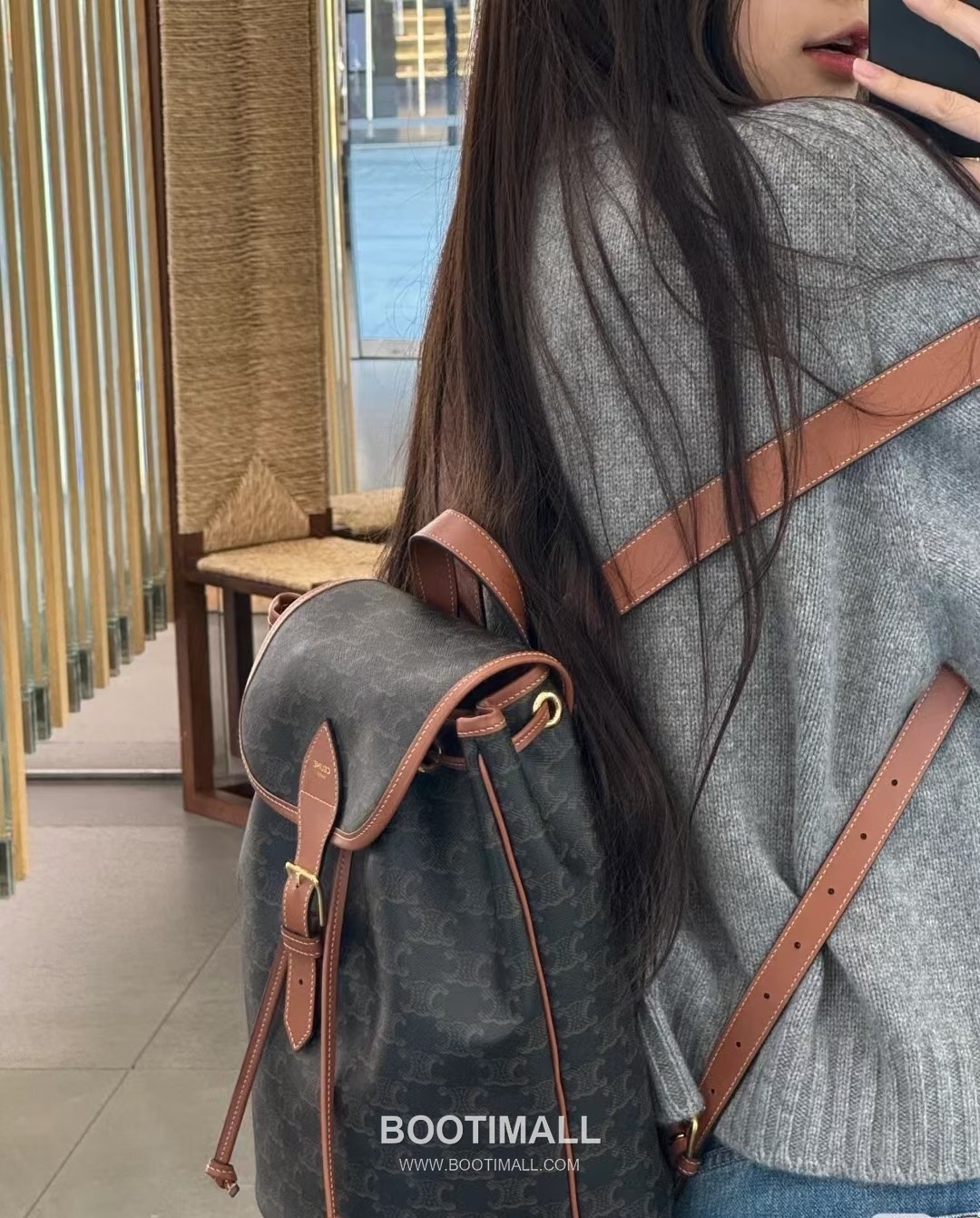Celine Large Backpack Cowhide Leather Casual Bag with Minimal Design 셀린느 라지 백팩 카우하이드 레더 캐주얼백 미니멀디자인 117902 29.5cm 6