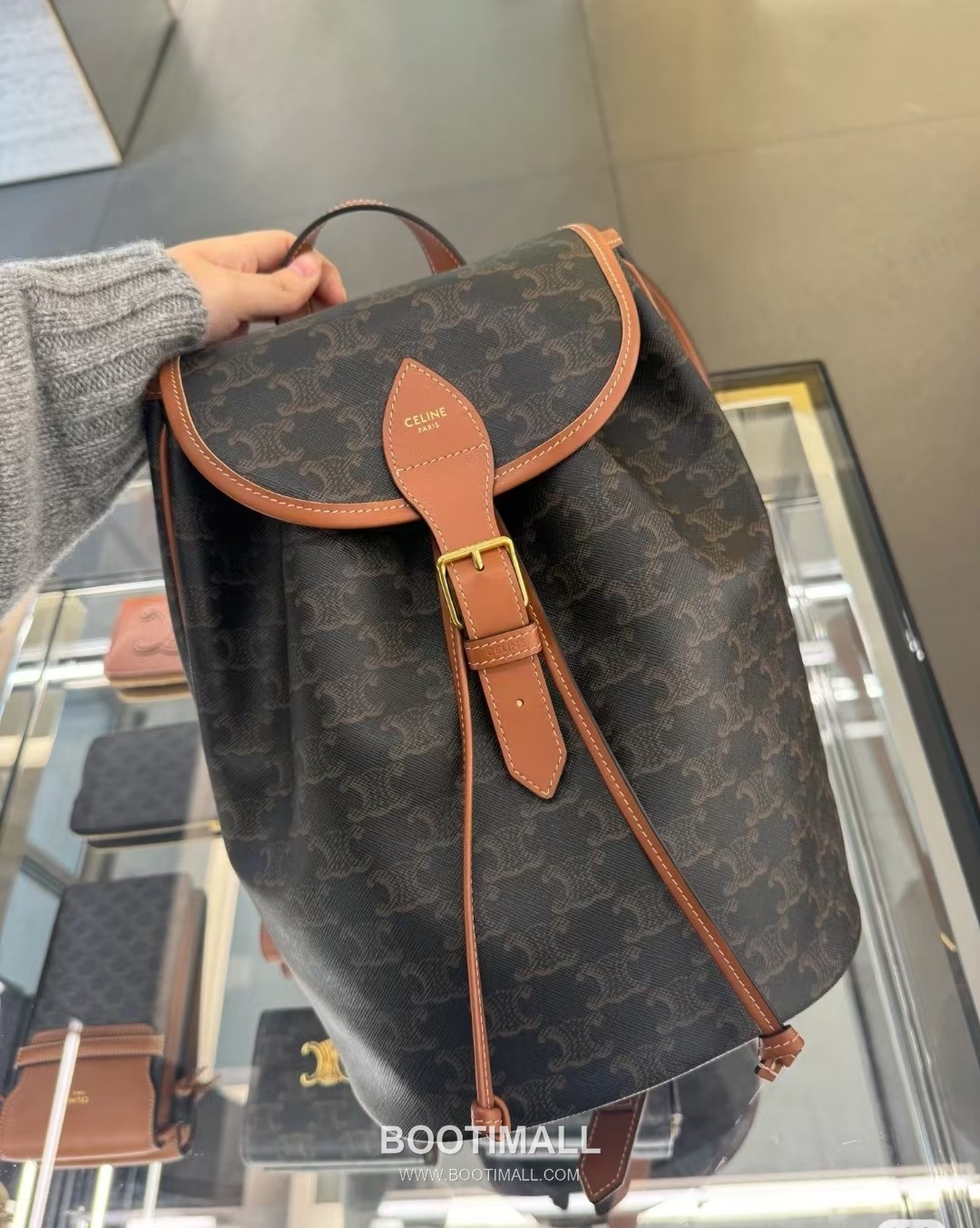 Celine Large Backpack Cowhide Leather Casual Bag with Minimal Design 셀린느 라지 백팩 카우하이드 레더 캐주얼백 미니멀디자인 117902 29.5cm 7