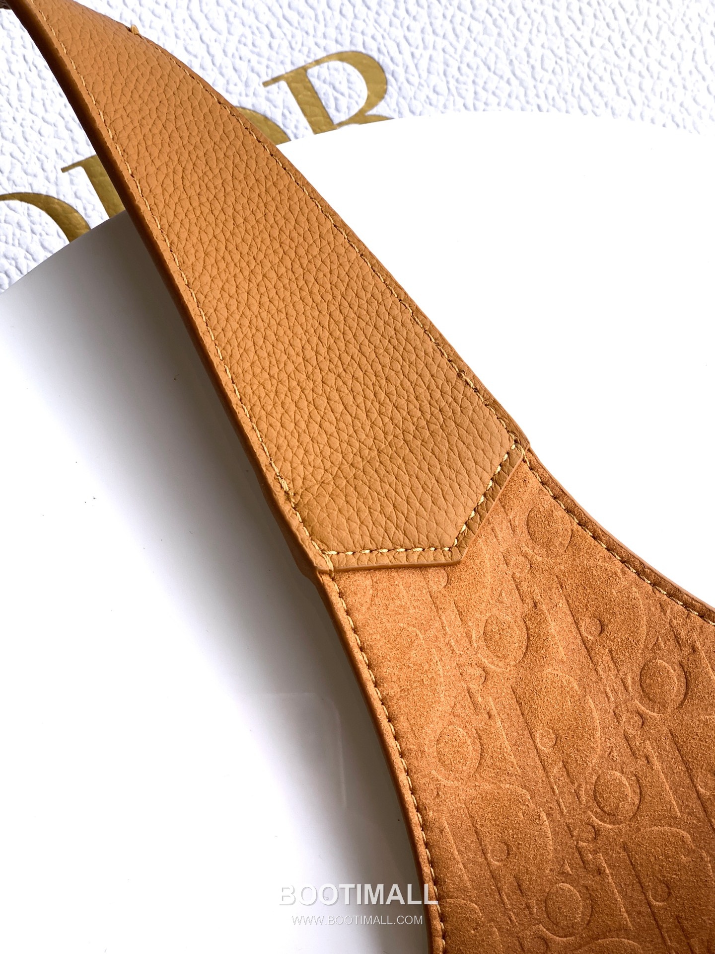 Dior Privé Calfskin Tote Bag with Front Pocket Embossed Logo Detail 디올 프리베 카프스킨 토트백 프론트포켓 엠보싱로고 1LLSH276KEC 39.5cm 7