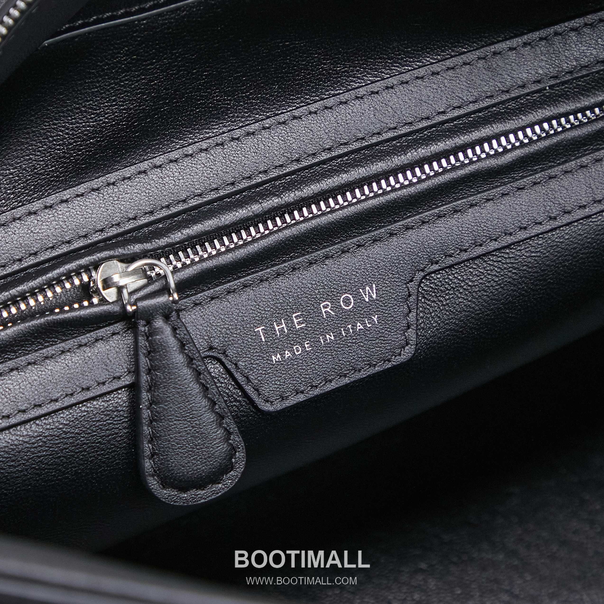 The Row Terrasse Saddle Leather Tote Bag with Long Handle Pocket Detail 더로우 테라스 새들레더 토트백 롱핸들 포켓 32cm 7