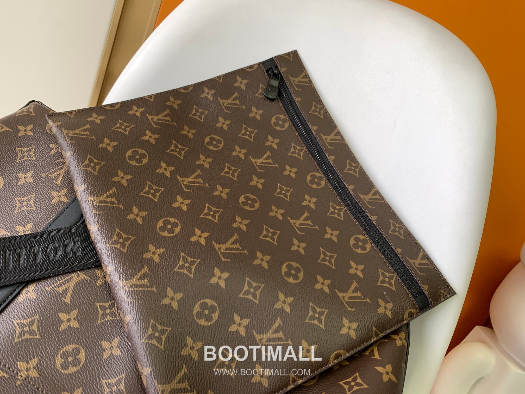 Louis Vuitton Week-End Monogram Macassar Canvas Tote Bag with Strap Pocket Detail 루이비통 위크엔드 모노그램 마카사르 캔버스 토트백 스트랩 포켓 M45733 38.5cm 8