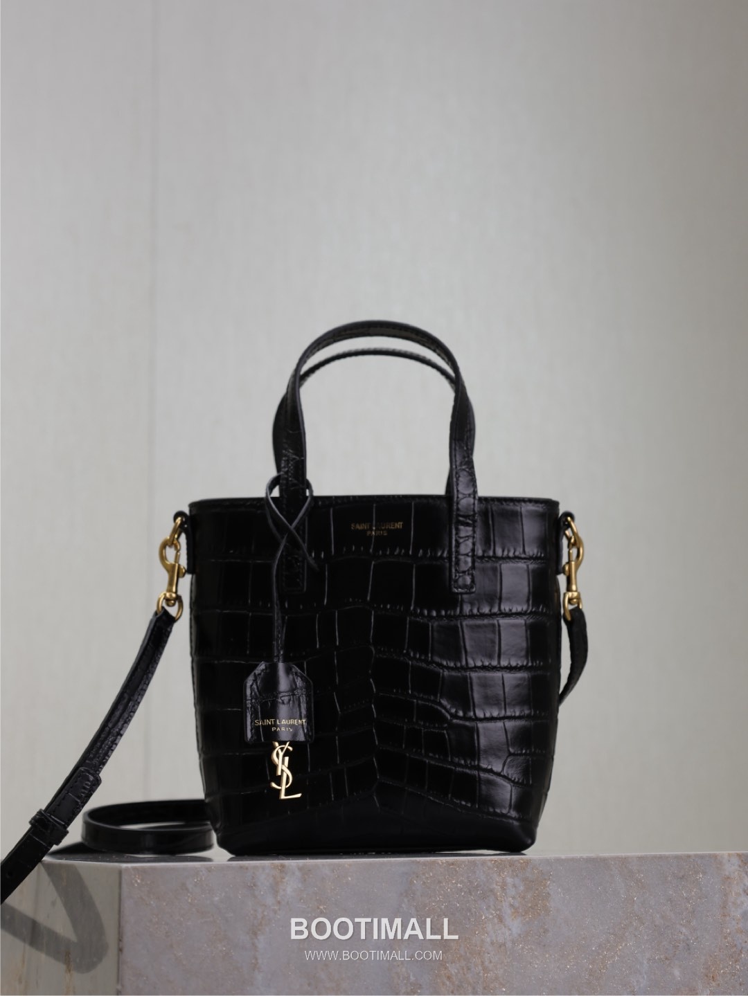 Saint Laurent Mini Toy Croc Embossed Calfskin Tote Bag with YSL Charm Detail 생로랑 미니 토이 크로크 엠보싱 카프스킨 토트백 YSL참 712367 18cm 11