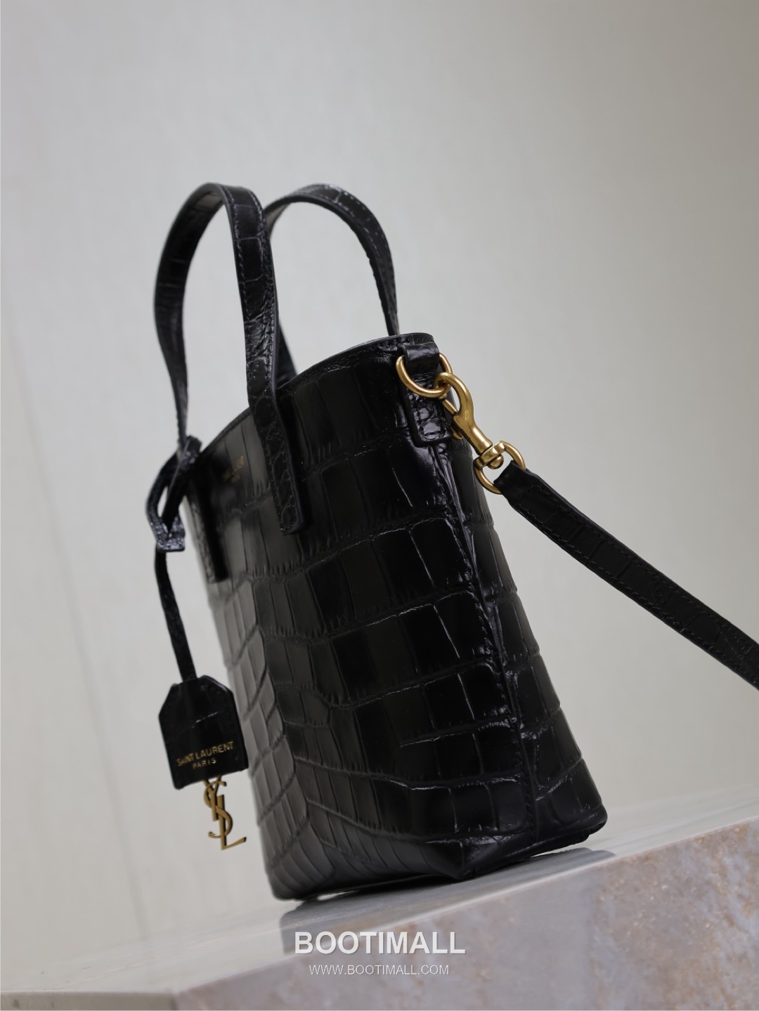 Saint Laurent Mini Toy Croc Embossed Calfskin Tote Bag with YSL Charm Detail 생로랑 미니 토이 크로크 엠보싱 카프스킨 토트백 YSL참 712367 18cm 15