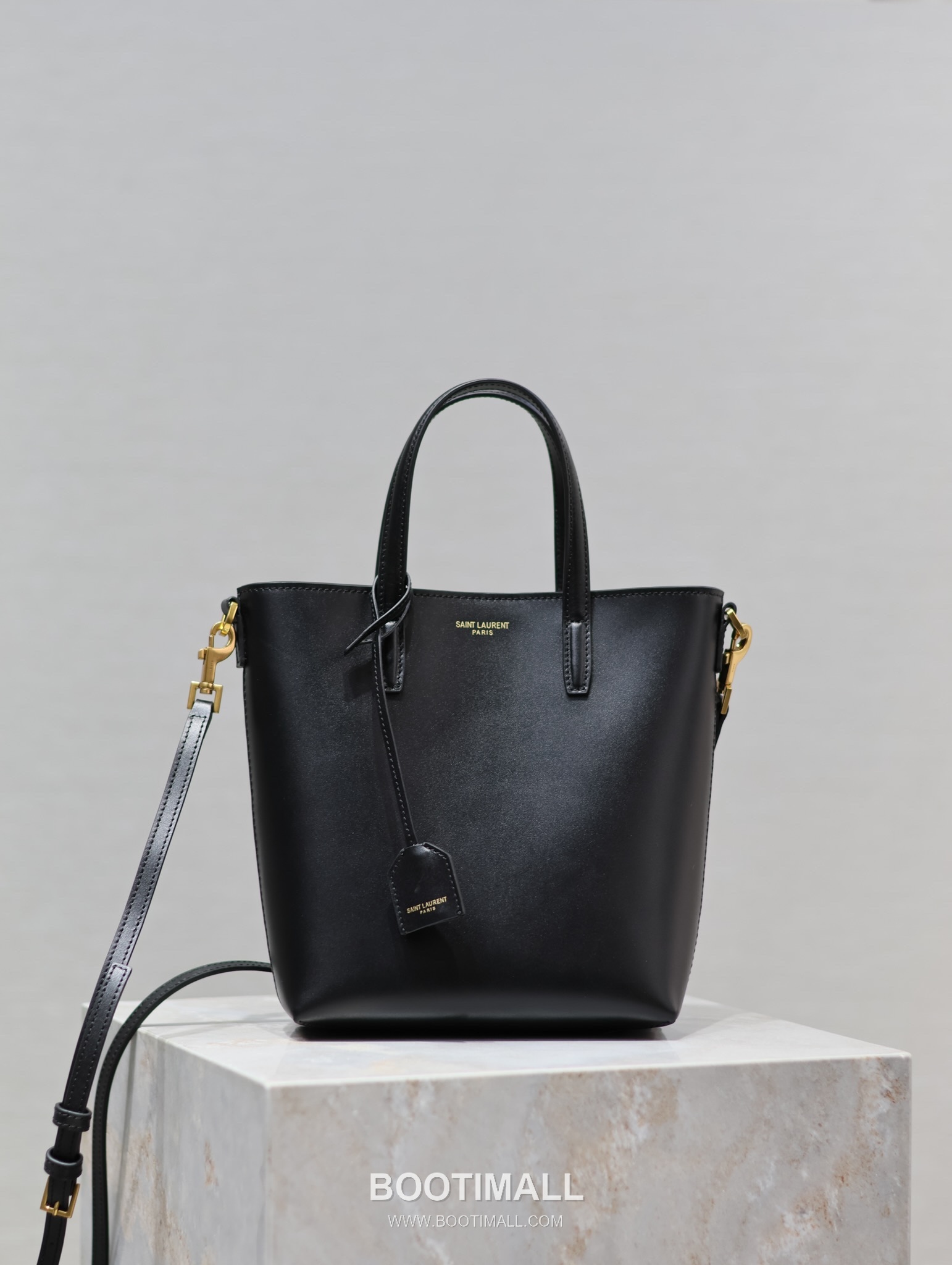 Saint Laurent Mini Toy Smooth Calfskin Tote Bag with YSL Charm Detail 생로랑 미니 토이 스무스 카프스킨 토트백 YSL참 712367 18cm 9