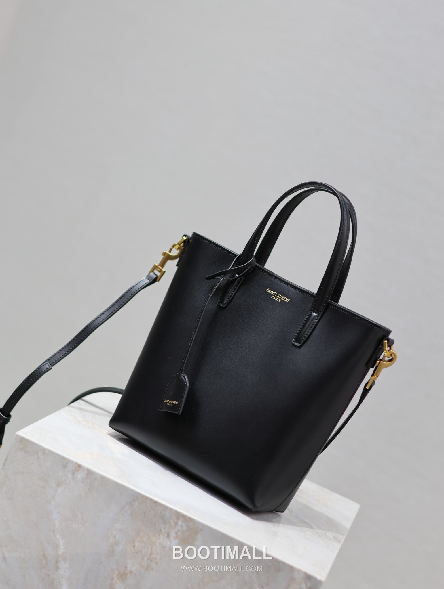 Saint Laurent Mini Toy Smooth Calfskin Tote Bag with YSL Charm Detail 생로랑 미니 토이 스무스 카프스킨 토트백 YSL참 712367 18cm 11