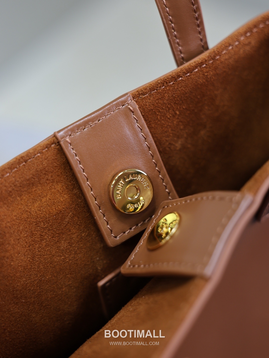 Saint Laurent Mini Toy Smooth Calfskin Tote Bag with YSL Charm Detail 생로랑 미니 토이 스무스 카프스킨 토트백 YSL참 712367 18cm 14