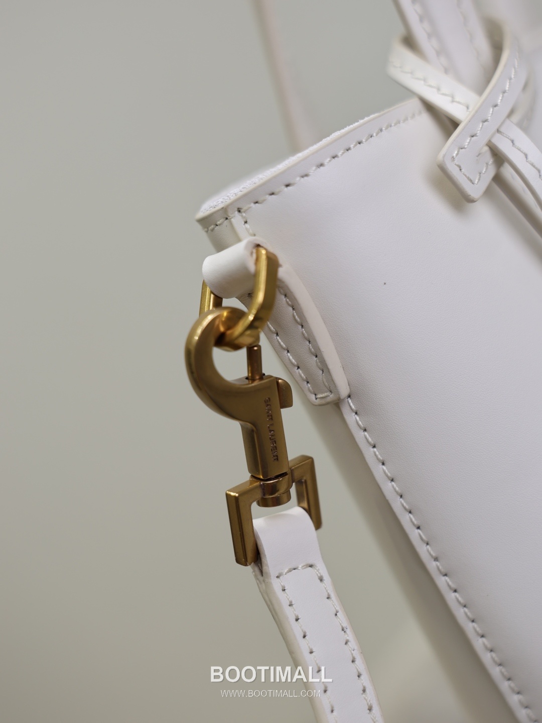 Saint Laurent Mini Toy Smooth Calfskin Tote Bag with YSL Charm Detail 생로랑 미니 토이 스무스 카프스킨 토트백 YSL참 712367 18cm 7