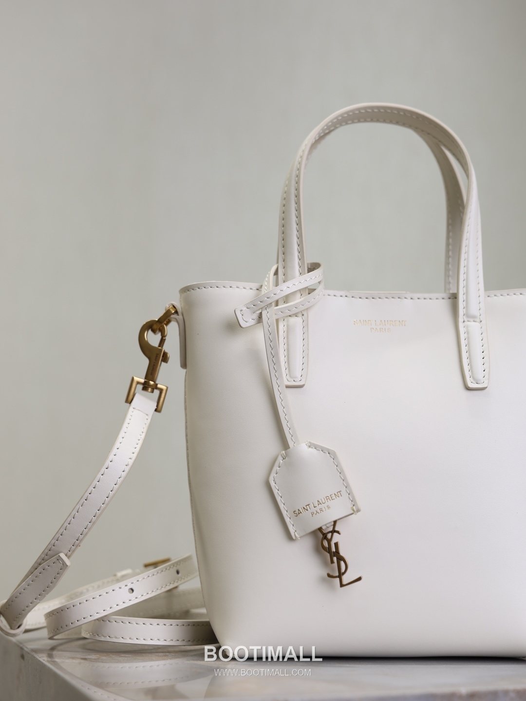 Saint Laurent Mini Toy Smooth Calfskin Tote Bag with YSL Charm Detail 생로랑 미니 토이 스무스 카프스킨 토트백 YSL참 712367 18cm 12