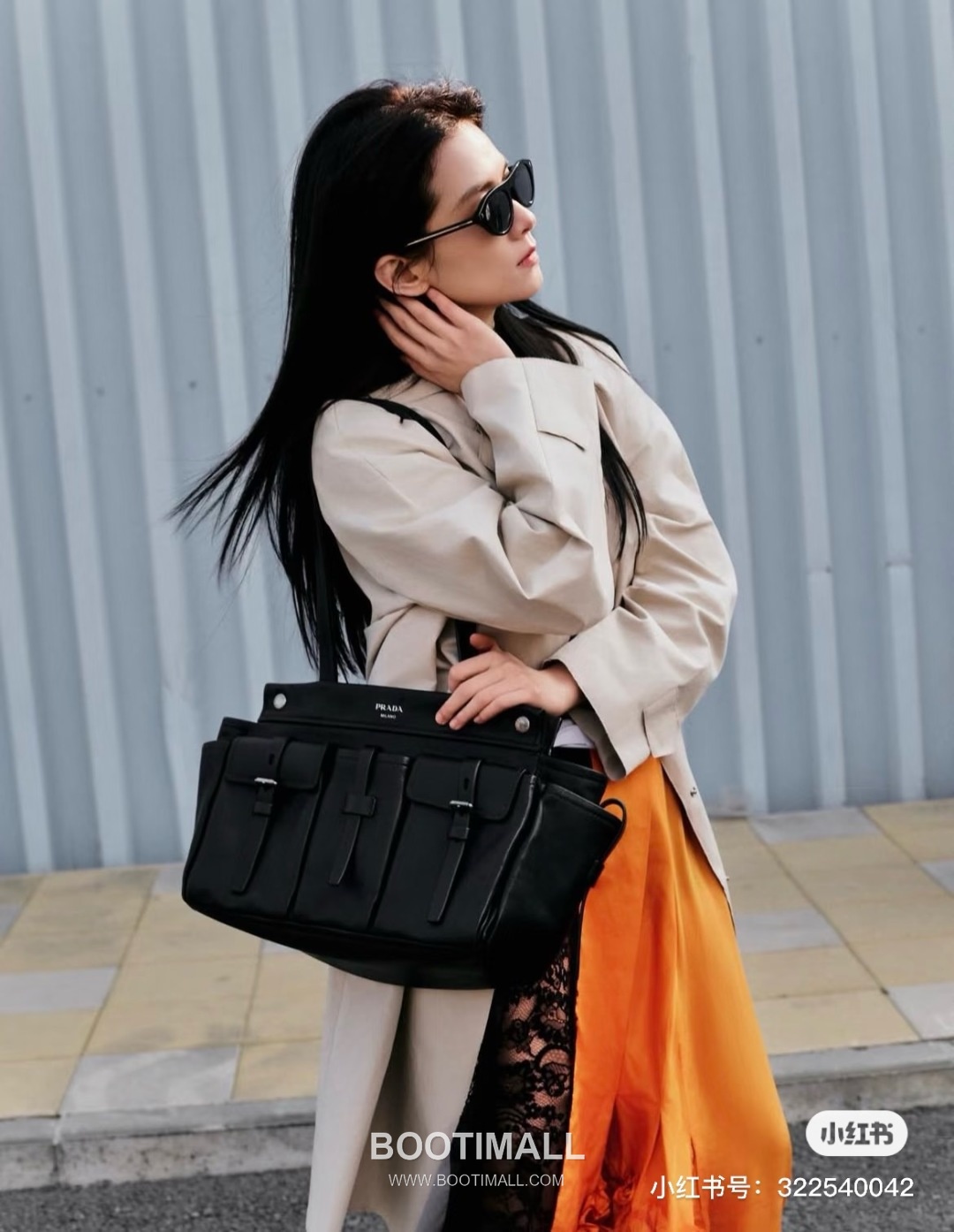 Prada Route Calfskin Tote Bag with Pocket Strap Buckle Detail 프라다 루트 카프스킨 토트백 포켓 스트랩 버클 1BG645 30cm 7