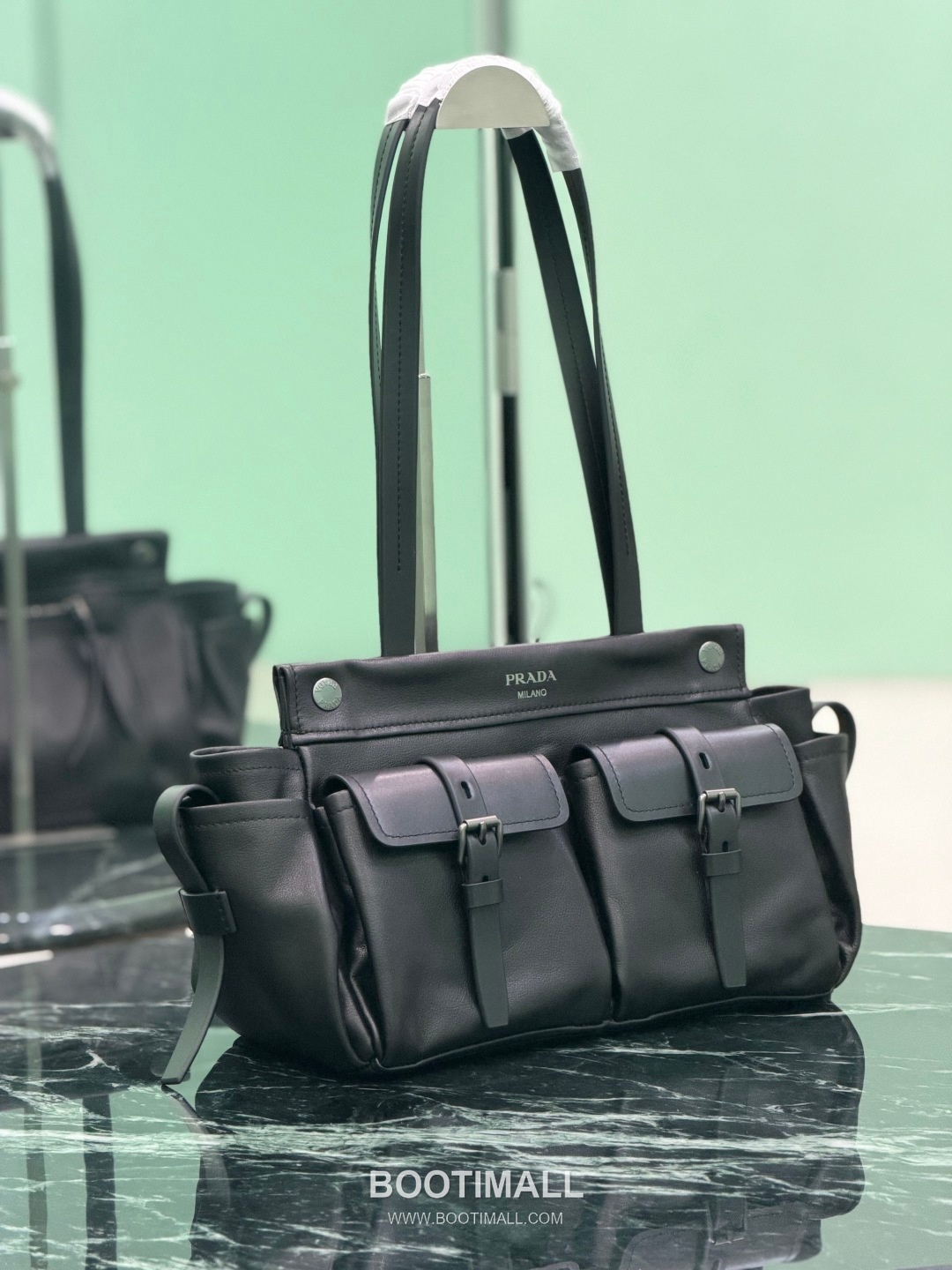 Prada Route Calfskin Tote Bag with Pocket Strap Buckle Detail 프라다 루트 카프스킨 토트백 포켓 스트랩 버클 1BG645 30cm 9