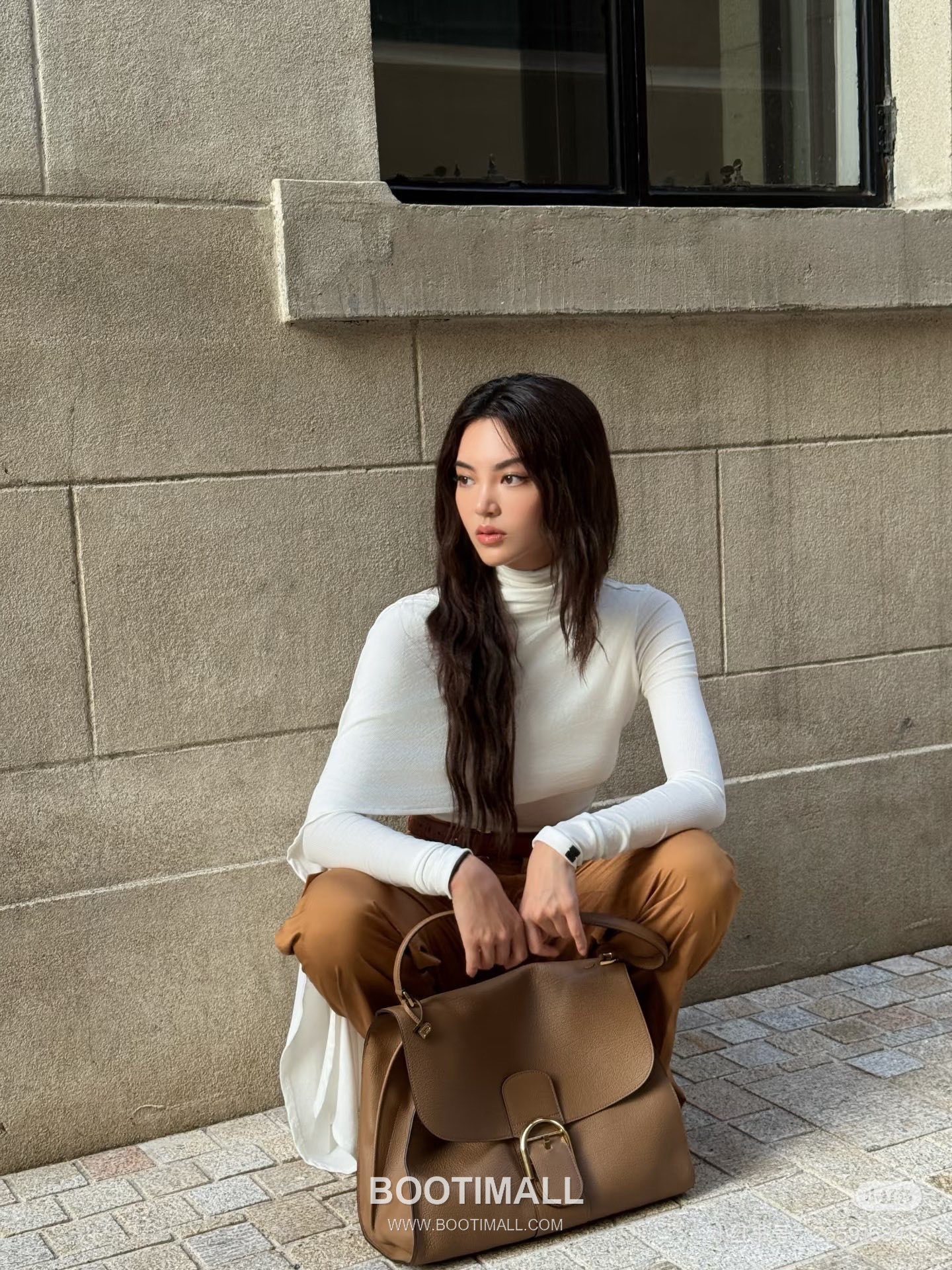 Delvaux Tempo Aluire Calfskin Tote Bag with Flap Strap Pocket Detail 델보 템포 알뤼르 카프스킨 토트백 플랩 스트랩 포켓 37.5cm 6