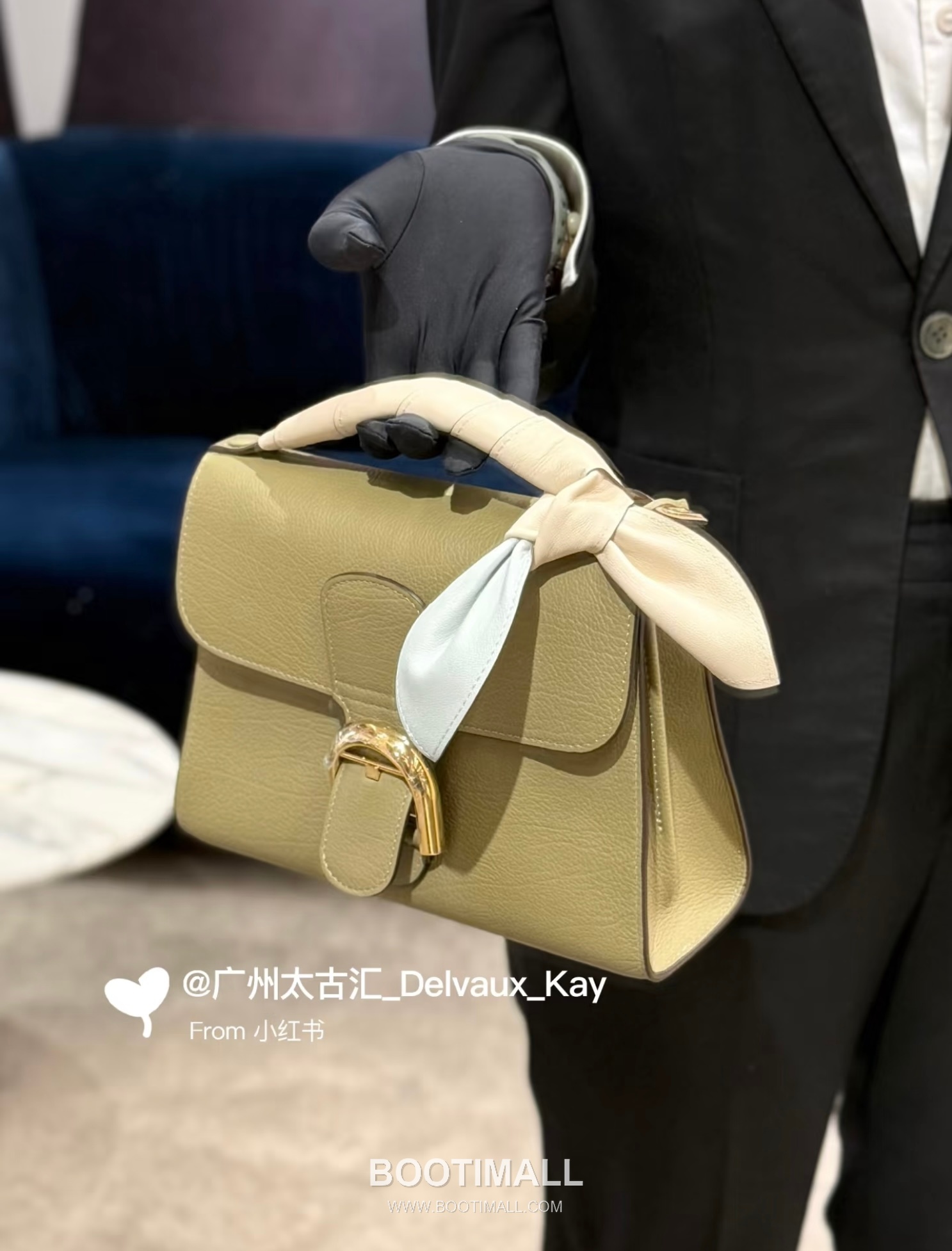 Delvaux Tempo Aluire Calfskin Tote Bag with Strap Flap Metal Detail 델보 템포 알뤼르 카프스킨 토트백 스트랩 플랩 메탈 23cm 6