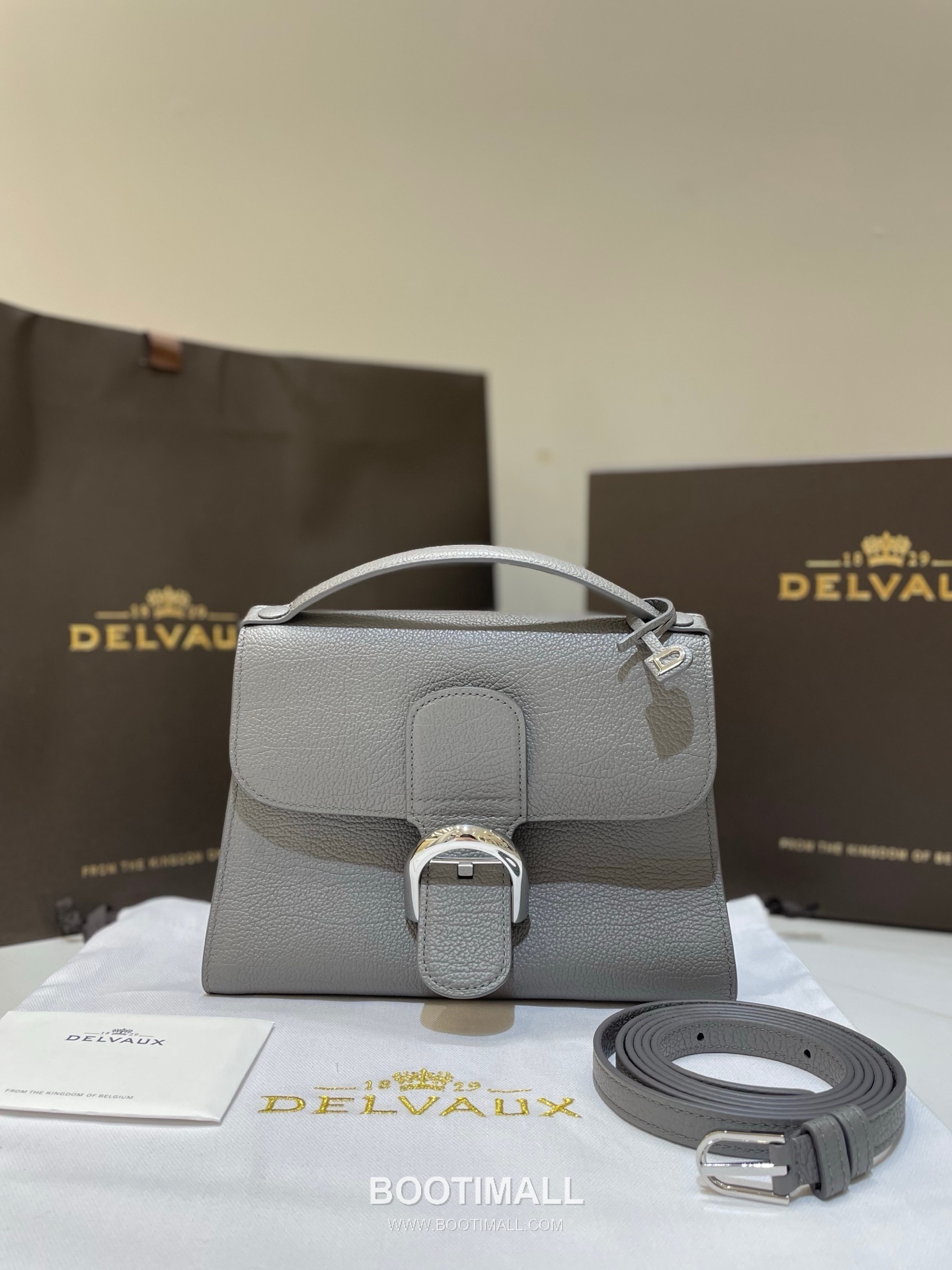 Delvaux Tempo Aluire Calfskin Tote Bag with Strap Flap Metal Detail 델보 템포 알뤼르 카프스킨 토트백 스트랩 플랩 메탈 23cm 7