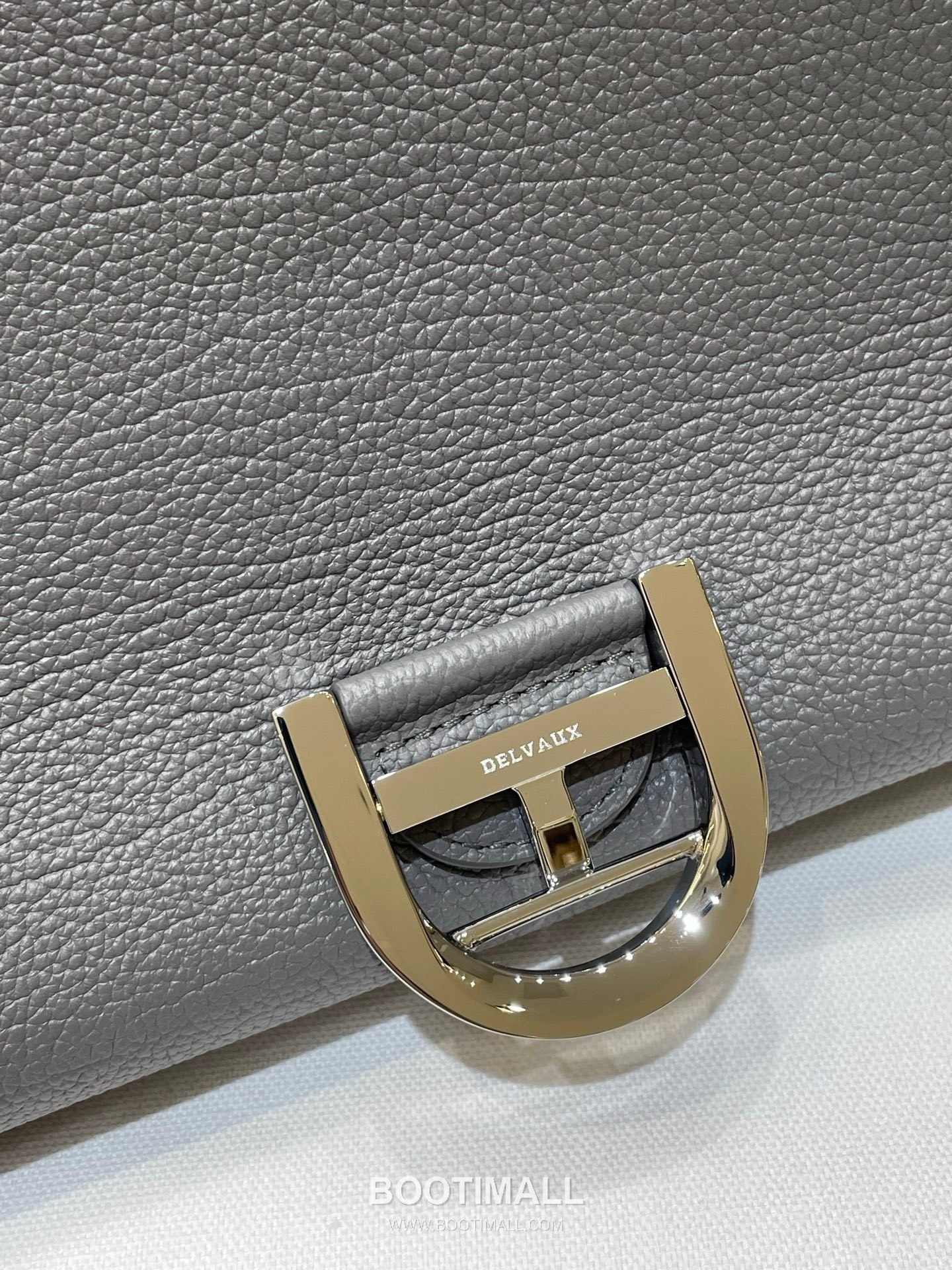 Delvaux Tempo Aluire Calfskin Tote Bag with Strap Flap Metal Detail 델보 템포 알뤼르 카프스킨 토트백 스트랩 플랩 메탈 23cm 11