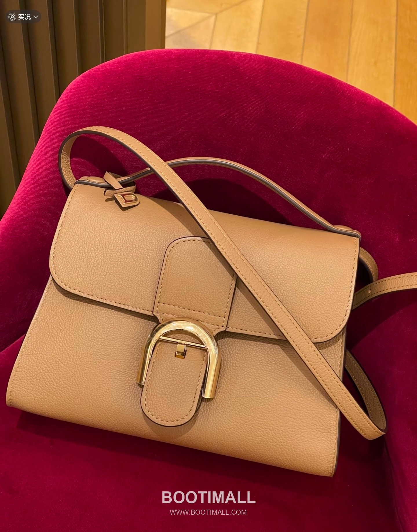 Delvaux Tempo Aluire Calfskin Tote Bag with Strap Flap Metal Detail 델보 템포 알뤼르 카프스킨 토트백 스트랩 플랩 메탈 23cm 7