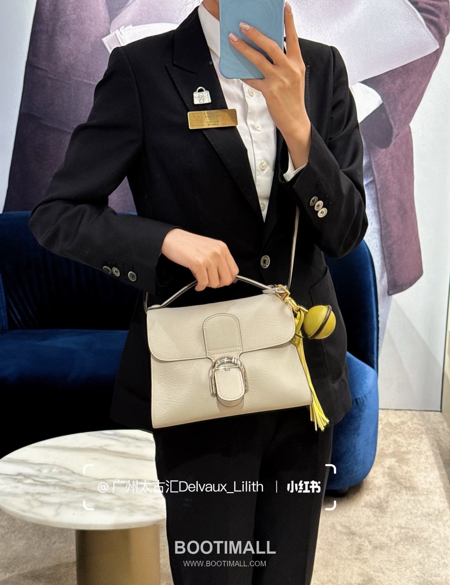 Delvaux Tempo Aluire Calfskin Tote Bag with Strap Flap Metal Detail 델보 템포 알뤼르 카프스킨 토트백 스트랩 플랩 메탈 23cm 1