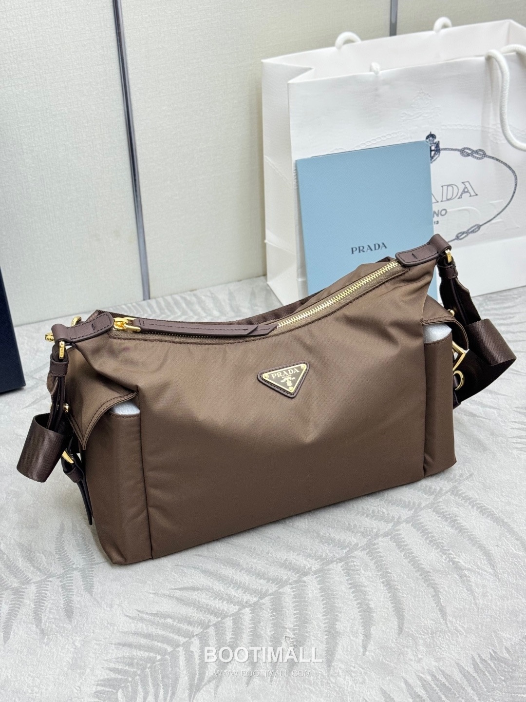 Prada Re-Nylon Calfskin Backpack with Multi Pocket Strap Detail 프라다 리나일론 카프스킨 멀티포켓 스트랩 1BC264 32cm 4