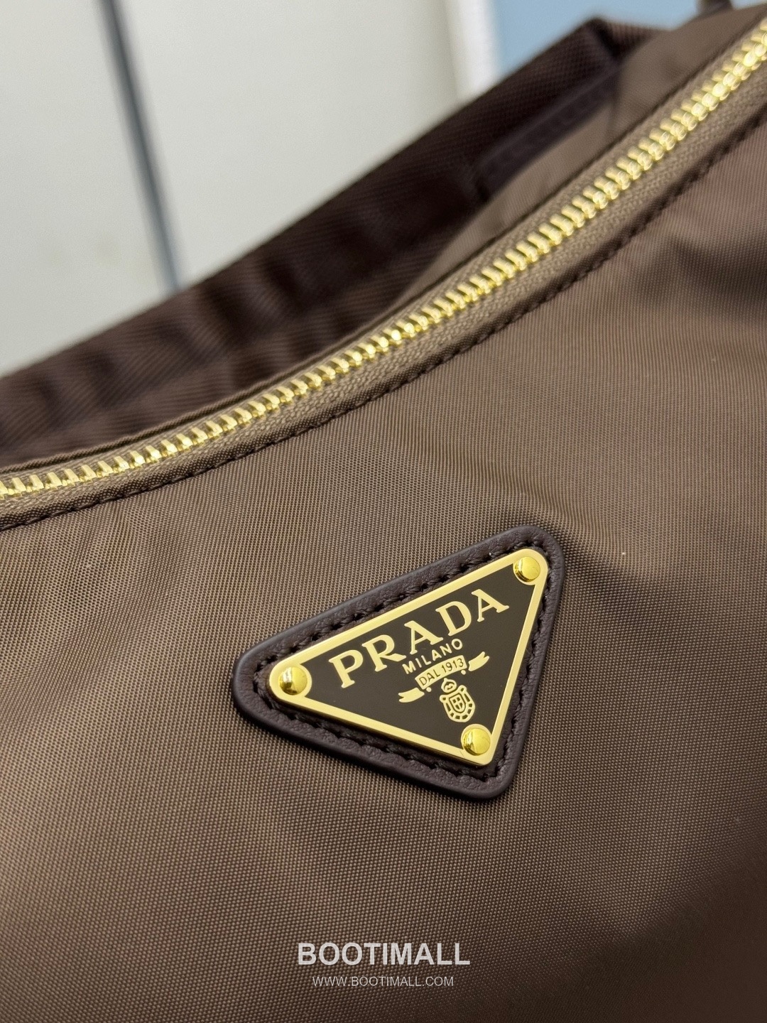 Prada Re-Nylon Calfskin Backpack with Multi Pocket Strap Detail 프라다 리나일론 카프스킨 멀티포켓 스트랩 1BC264 32cm 7