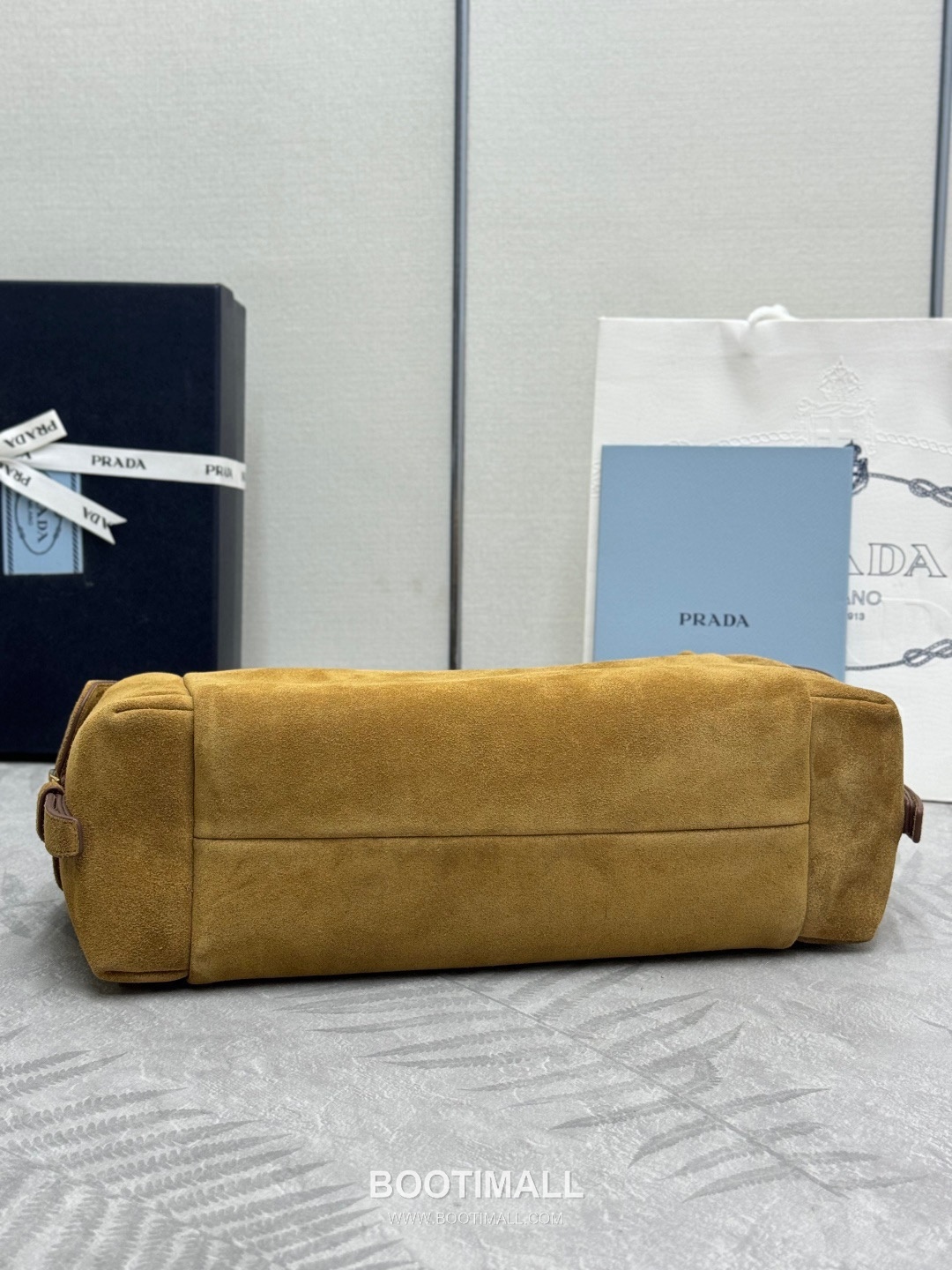 Prada Re-Nylon Calfskin Backpack with Multi Pocket Strap Detail 프라다 리나일론 카프스킨 멀티포켓 스트랩 1BC264 32cm 5