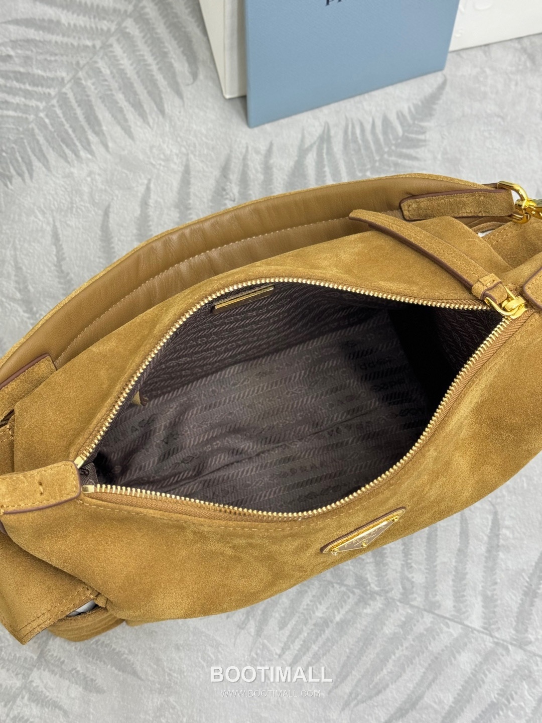 Prada Re-Nylon Calfskin Backpack with Multi Pocket Strap Detail 프라다 리나일론 카프스킨 멀티포켓 스트랩 1BC264 32cm 8