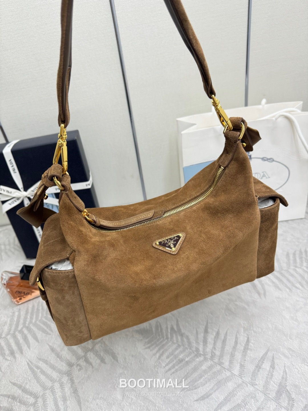 Prada Re-Nylon Calfskin Backpack with Multi Pocket Strap Detail 프라다 리나일론 카프스킨 멀티포켓 스트랩 1BC264 32cm 3