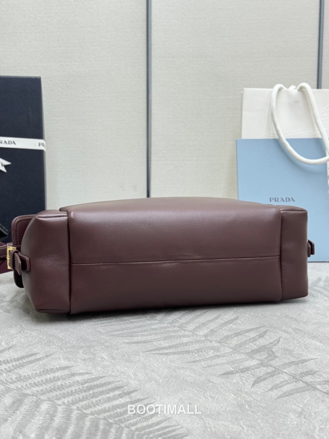 Prada Re-Nylon Suede Calfskin Backpack with Multi Pocket Strap Detail 프라다 리나일론 스웨이드 카프스킨 멀티포켓 스트랩 1BC264 32cm 6