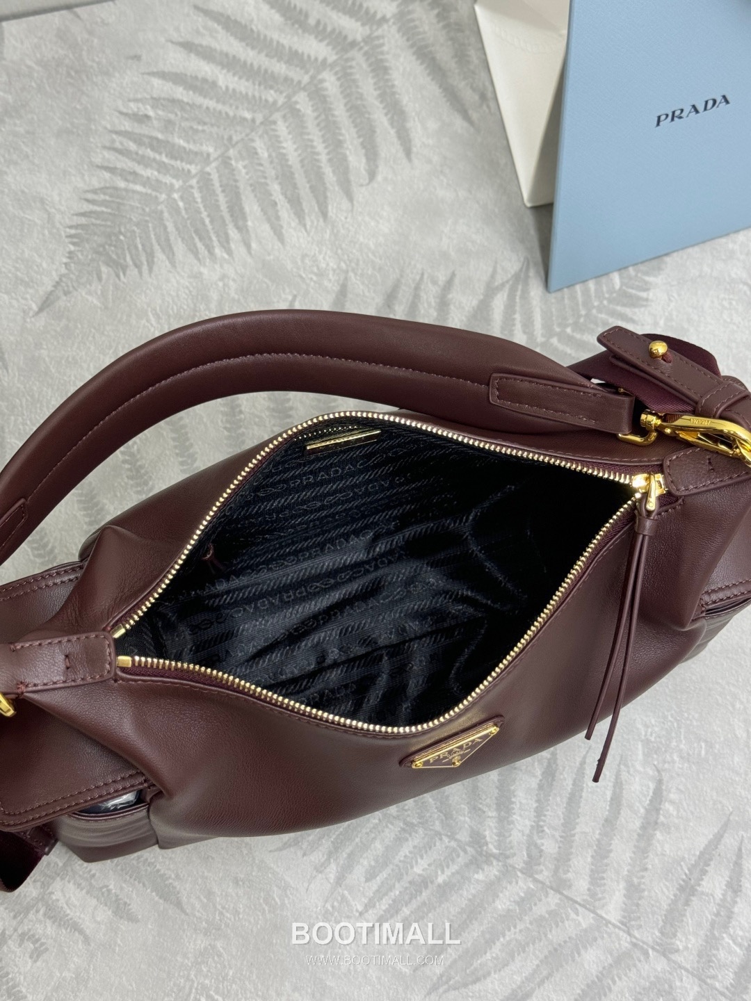 Prada Re-Nylon Suede Calfskin Backpack with Multi Pocket Strap Detail 프라다 리나일론 스웨이드 카프스킨 멀티포켓 스트랩 1BC264 32cm 7