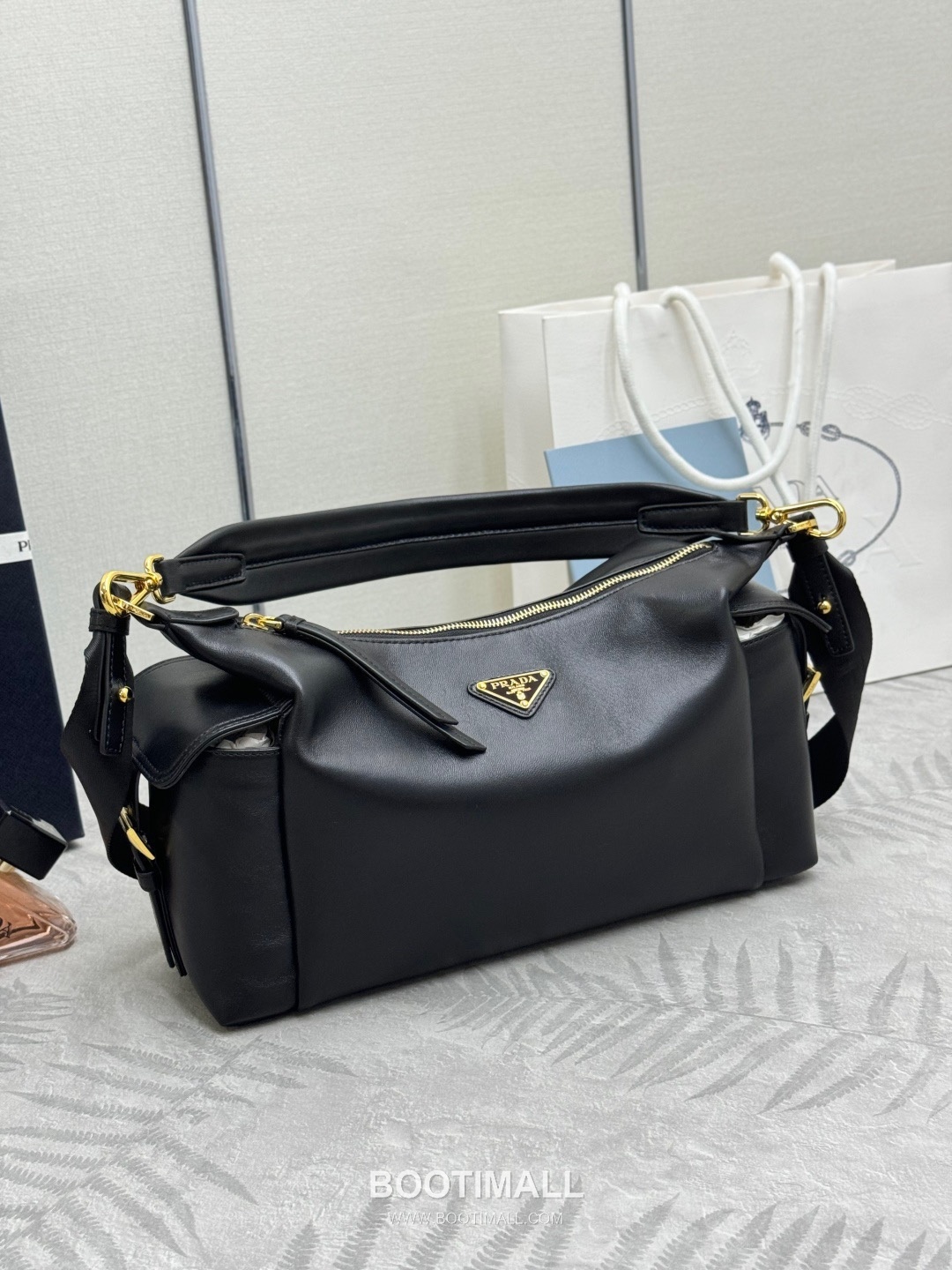 Prada Re-Nylon Suede Calfskin Backpack with Multi Pocket Strap Detail 프라다 리나일론 스웨이드 카프스킨 멀티포켓 스트랩 1BC264 32cm 4