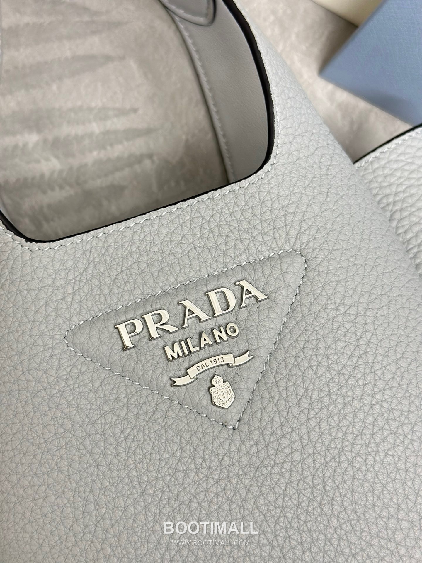 Prada Mini Deer Grain Calfskin Bucket Bag with Gold Hardware Detail 프라다 미니 디어그레인 카프스킨 버킷백 금속디테일 1BA349 18cm 6