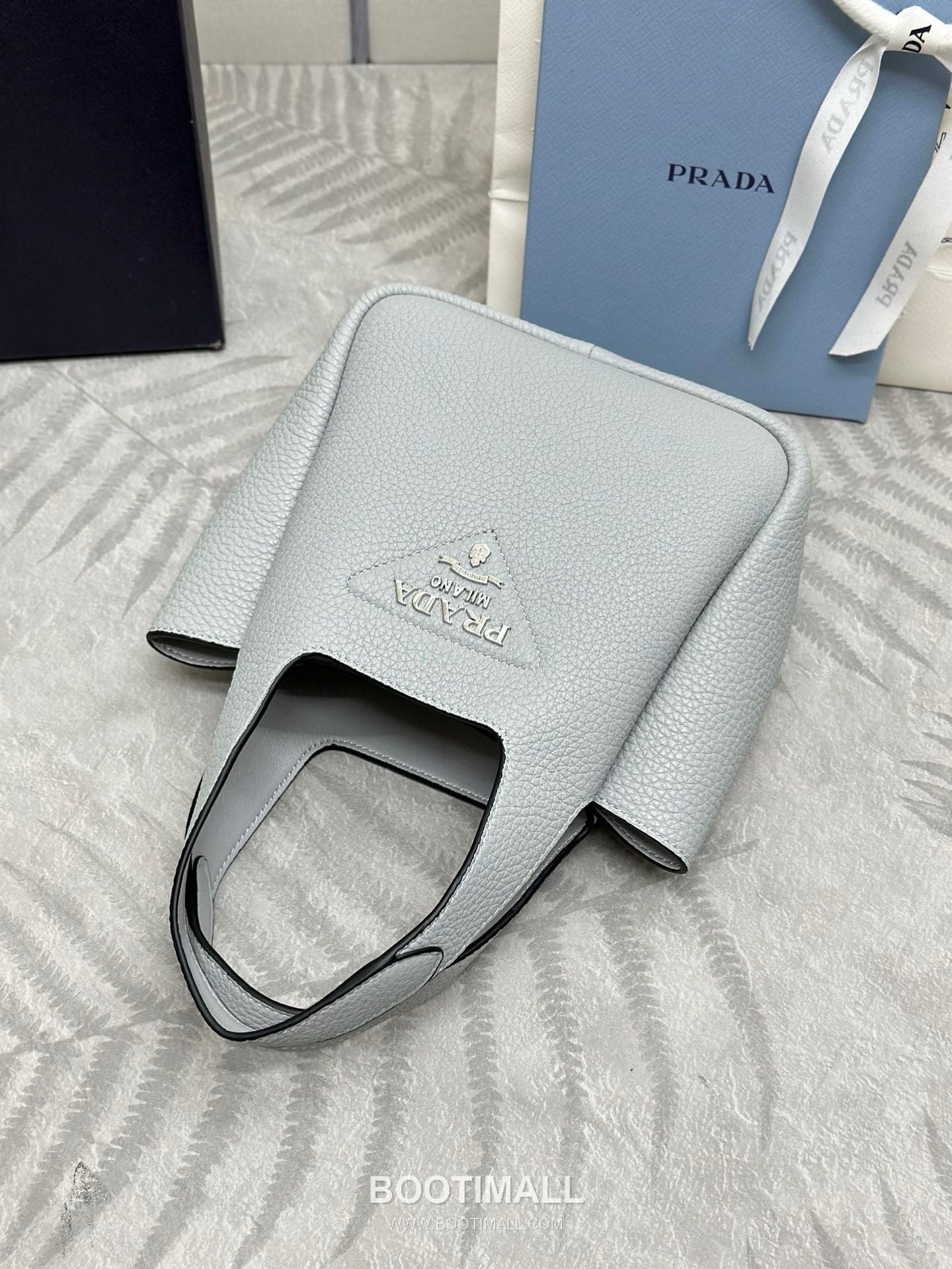 Prada Mini Deer Grain Calfskin Bucket Bag with Gold Hardware Detail 프라다 미니 디어그레인 카프스킨 버킷백 금속디테일 1BA349 18cm 9
