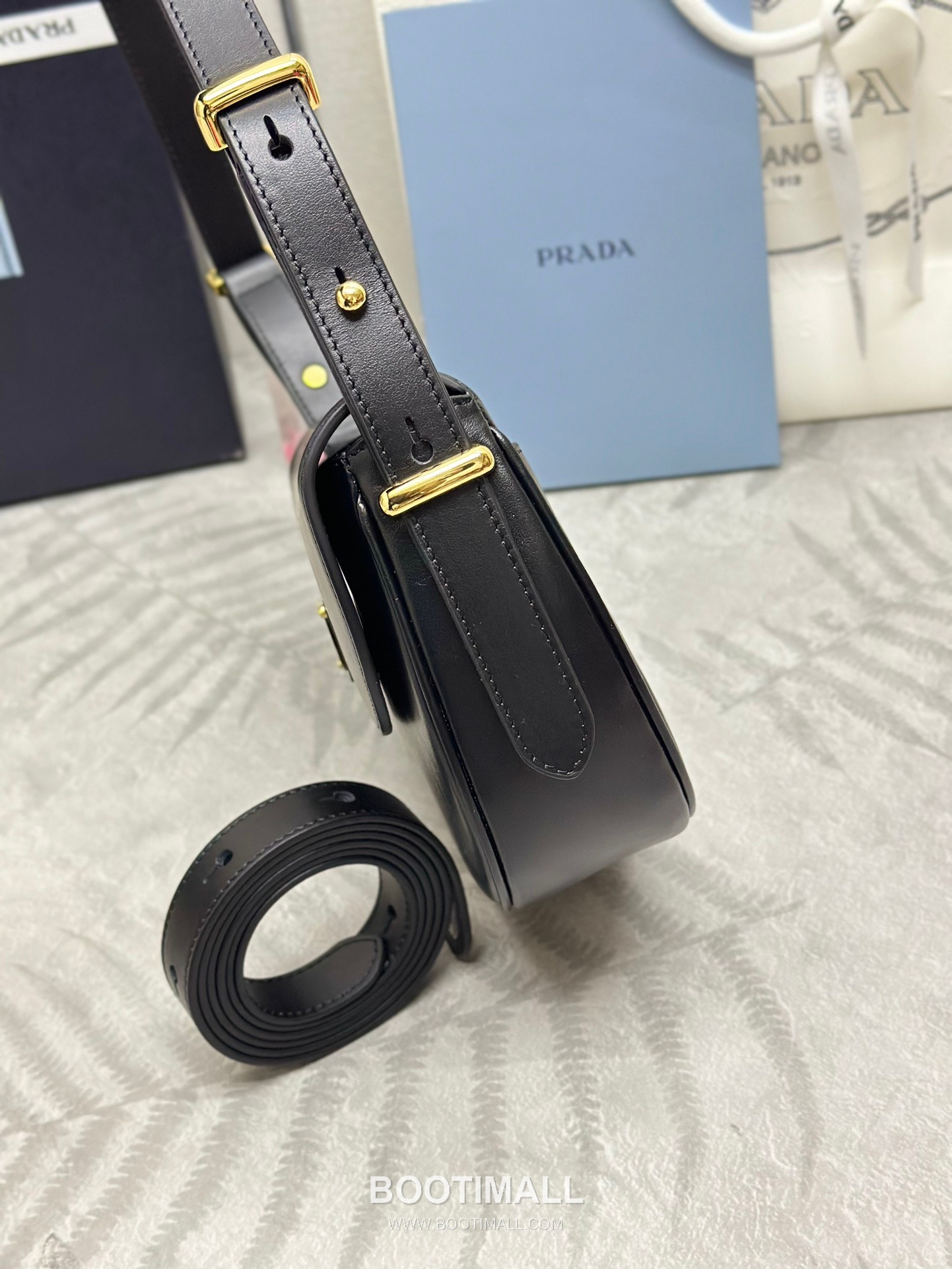 Prada Moon Calfskin Hobo Shoulder Bag with Dual Strap Detail 프라다 문 카프스킨 호보 숄더백 듀얼스트랩 1BD365 22cm 9