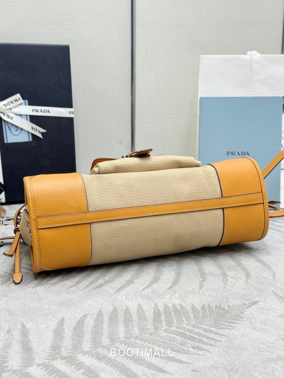 Prada Bonnie Linen Canvas Tote Bag with Pocket Strap Detail 프라다 보니 린넨 캔버스 토트백 포켓 스트랩 1BA426 32cm 6