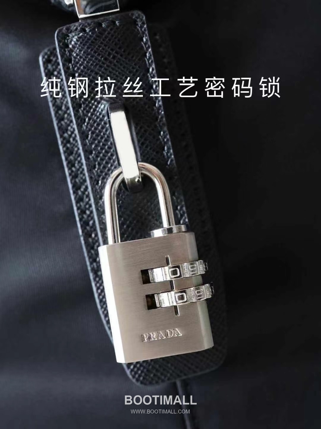 Prada Nylon Travel Tote Bag with Steel Triangle Logo Lock Strap Detail 프라다 나일론 스틸 트라이앵글 로고 락 스트랩 토트백 2VC796 45cm 8