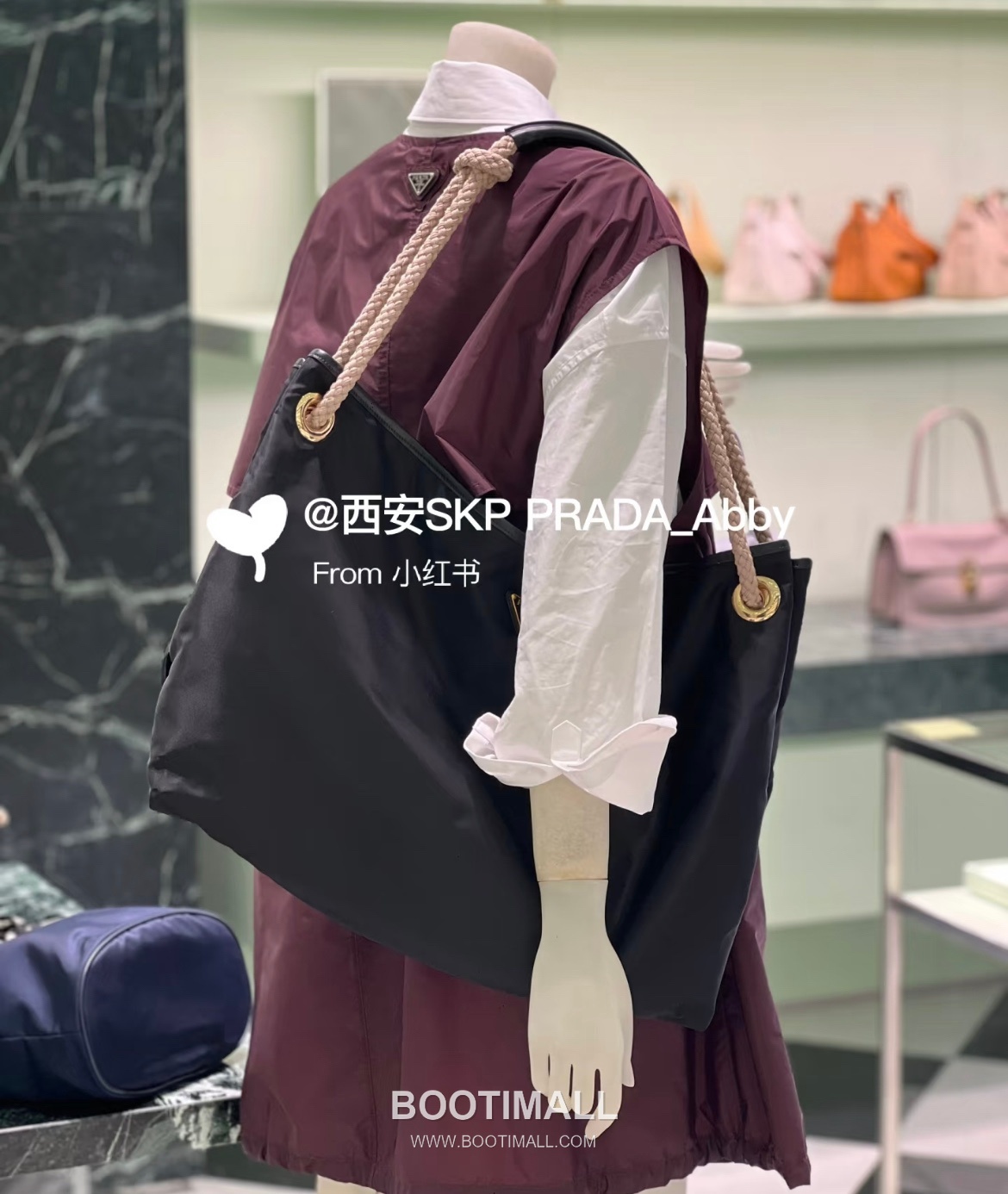 Prada Re-Nylon Oversize Tote Bag with Rope Handle Triangle Logo Detail 프라다 리나일론 로프 핸들 트라이앵글 로고 오버사이즈 토트백 1BC244 48cm 7
