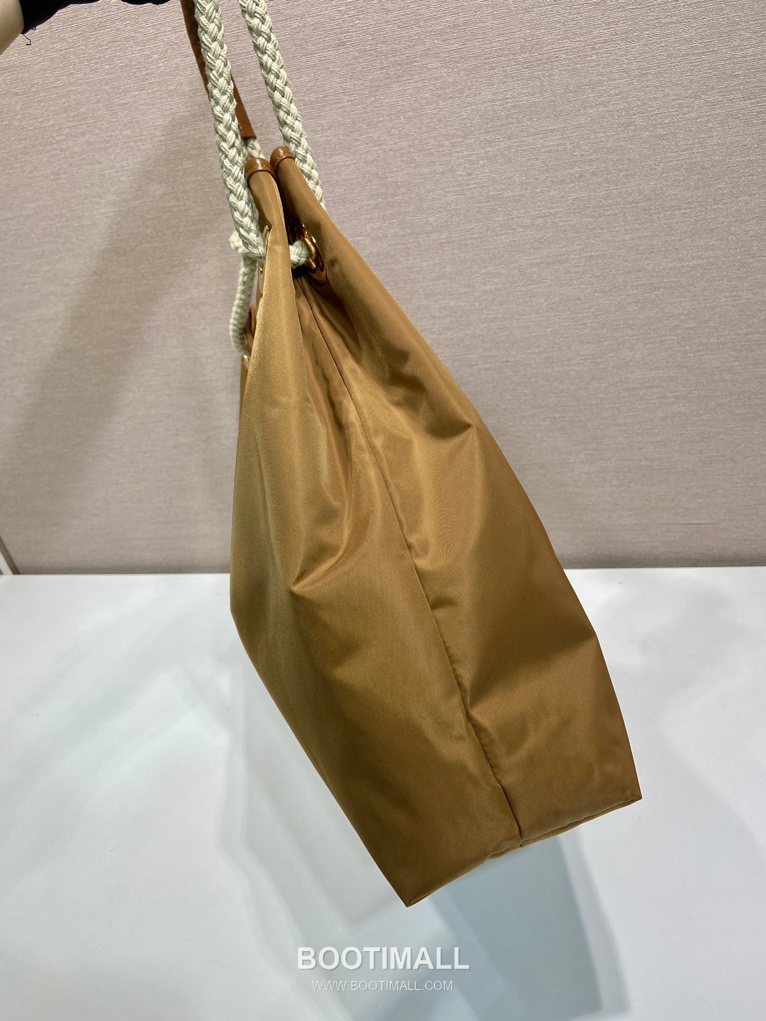 Prada Re-Nylon Oversize Tote Bag with Rope Handle Triangle Logo Detail 프라다 리나일론 로프 핸들 트라이앵글 로고 오버사이즈 토트백 1BC244 48cm 8