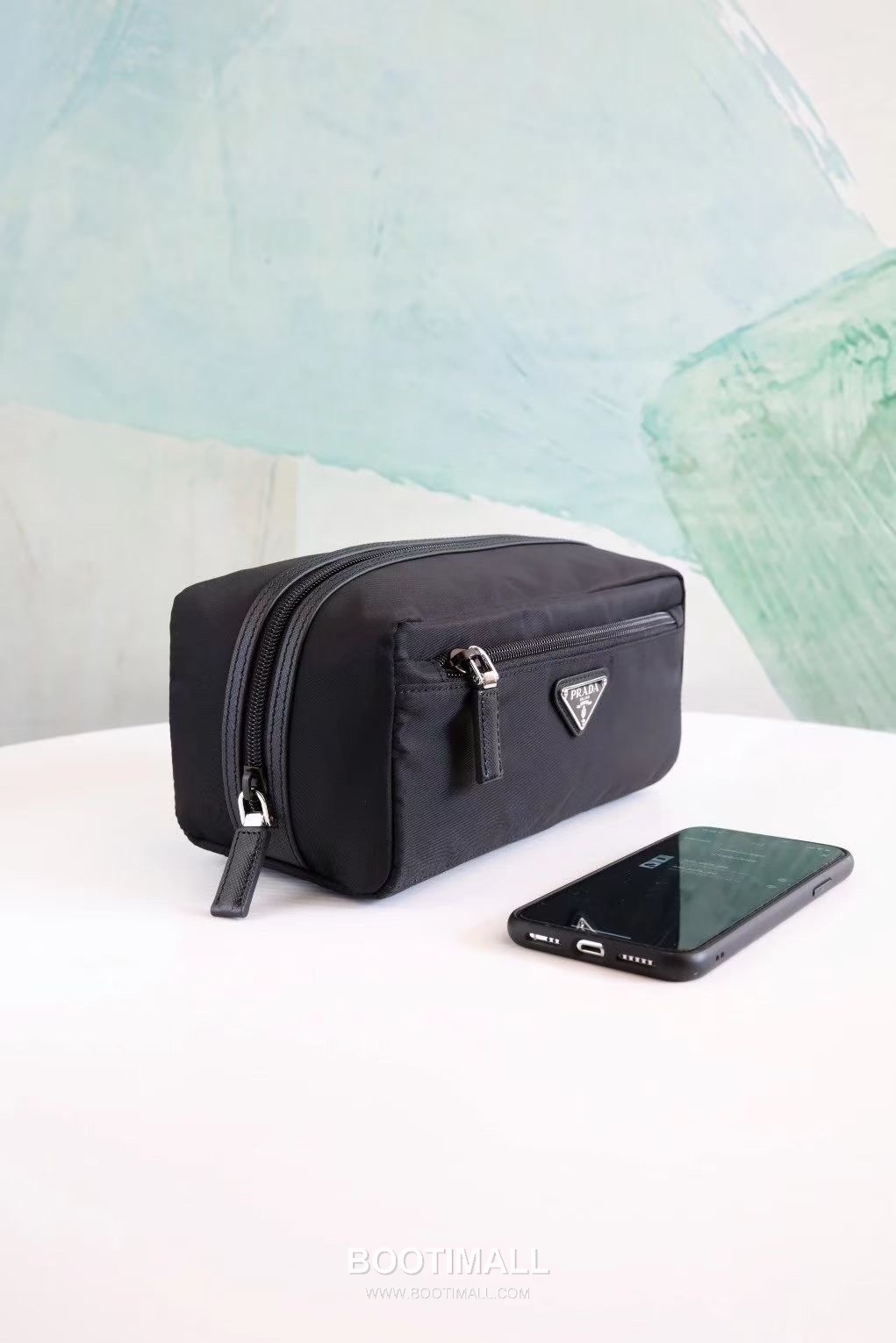 Prada Parachute Nylon Pouch with Calfskin Trim Triangle Logo Zip Pocket Detail 프라다 패러슈트 나일론 카프스킨 트림 트라이앵글 로고 집 포켓 파우치 2NA028 23cm 1