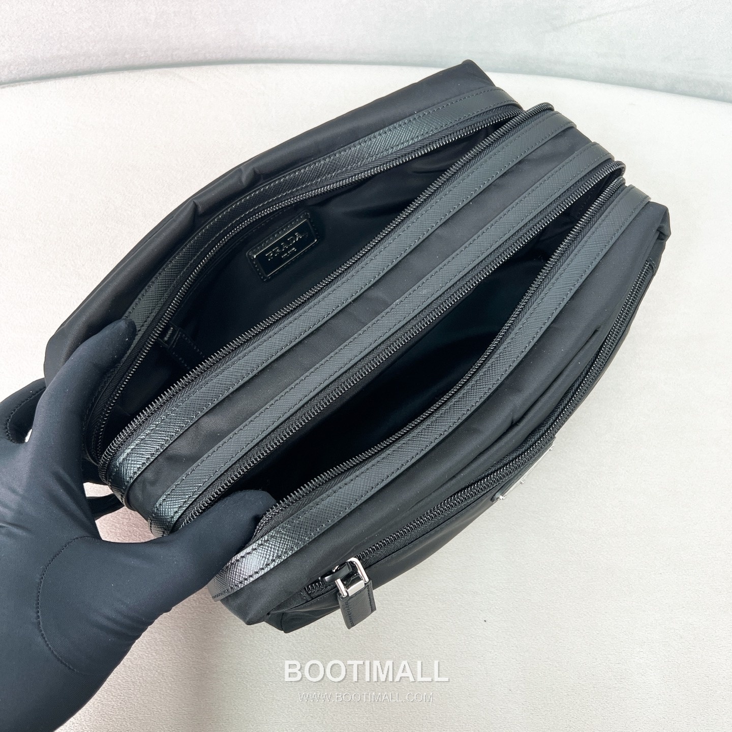 Prada Parachute Nylon Toiletry Pouch with Triangle Logo Double Zip Detail 프라다 패러슈트 나일론 트라이앵글 로고 더블 집 파우치 2NA030 26cm 13