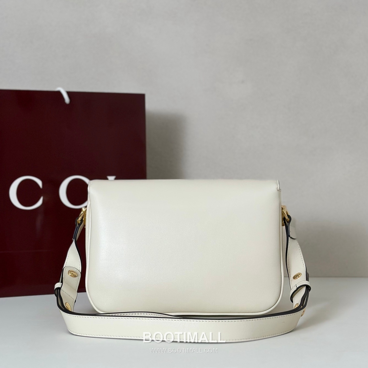 Gucci GG Supreme Canvas Clutch Bag with Leather Trim Zip Detail 구찌 GG 수프림 캔버스 레더 트림 집 클러치백 847063 26cm 3