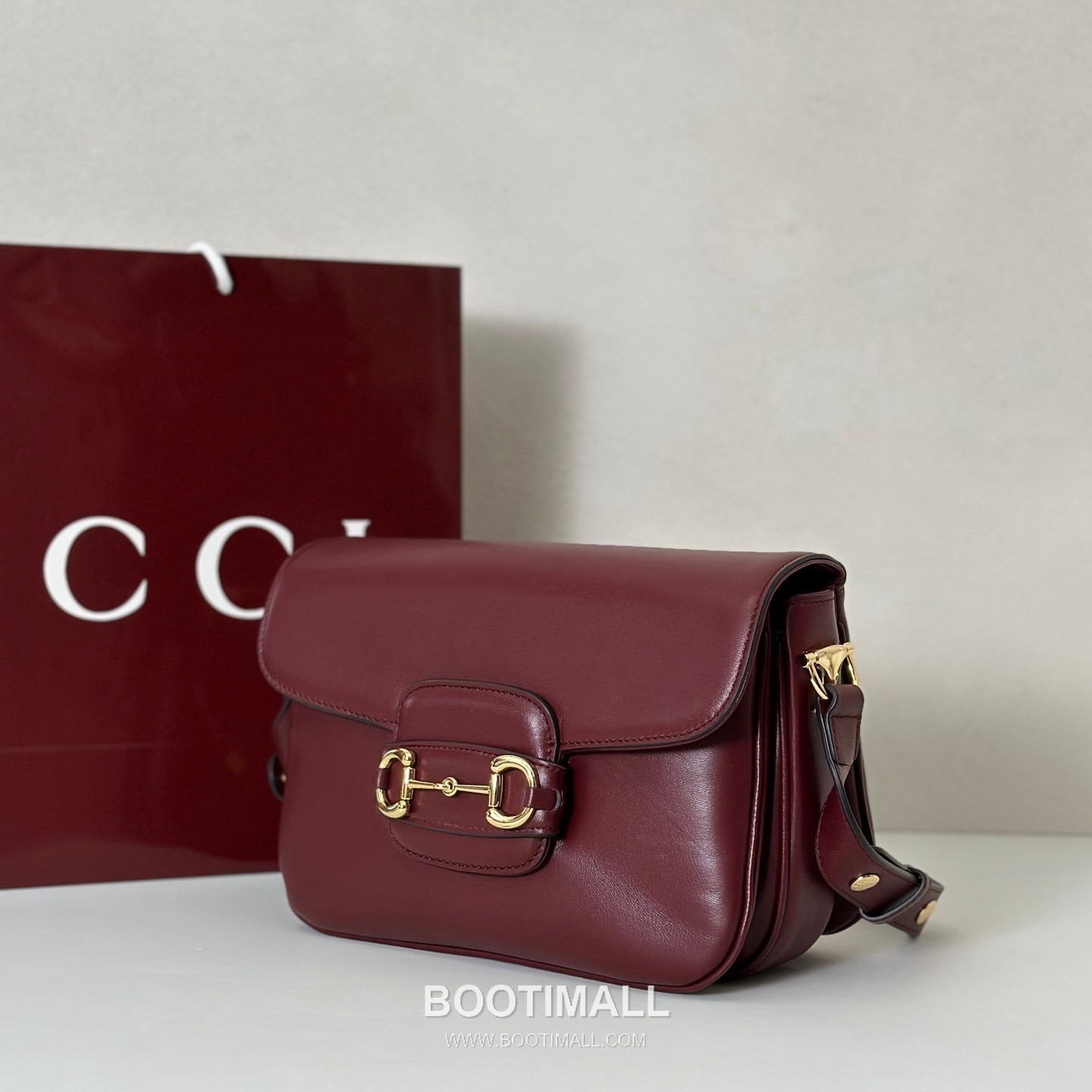 Gucci GG Supreme Canvas Clutch Bag with Leather Trim Zip Detail 구찌 GG 수프림 캔버스 레더 트림 집 클러치백 847063 26cm 2