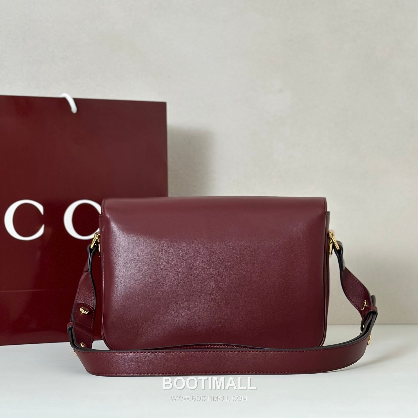 Gucci GG Supreme Canvas Clutch Bag with Leather Trim Zip Detail 구찌 GG 수프림 캔버스 레더 트림 집 클러치백 847063 26cm 3