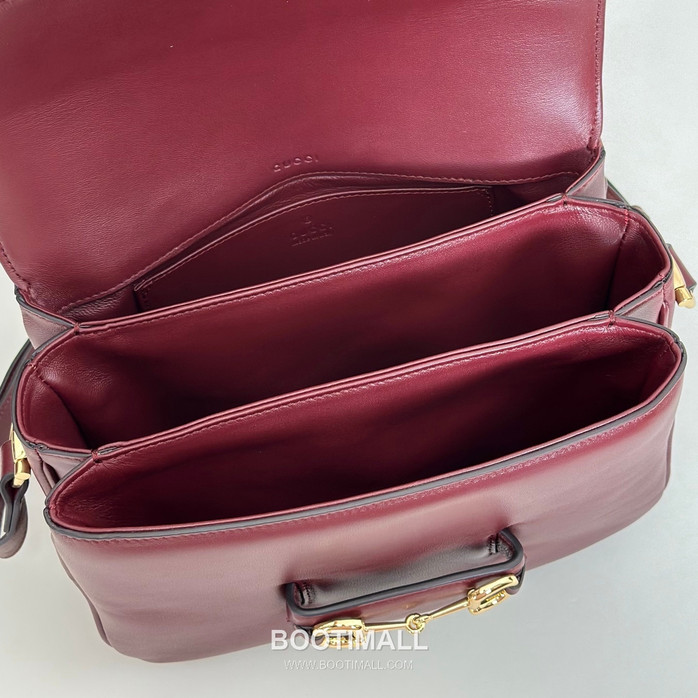 Gucci GG Supreme Canvas Clutch Bag with Leather Trim Zip Detail 구찌 GG 수프림 캔버스 레더 트림 집 클러치백 847063 26cm 8